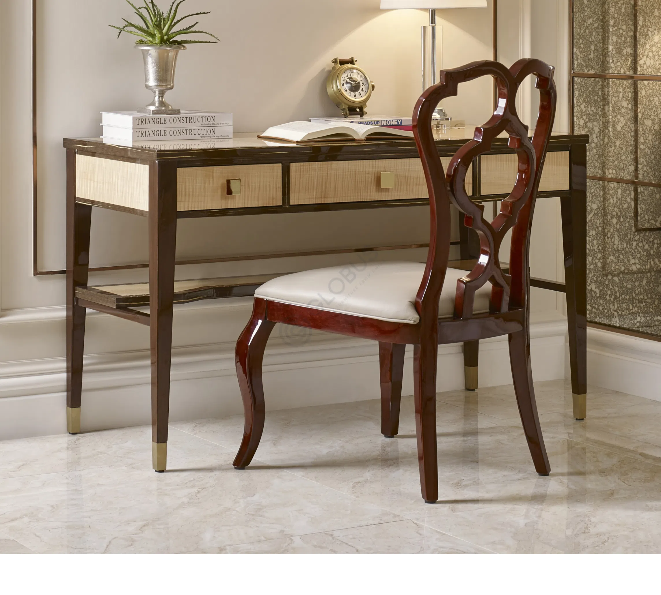 Стол для кабинета Ghermire