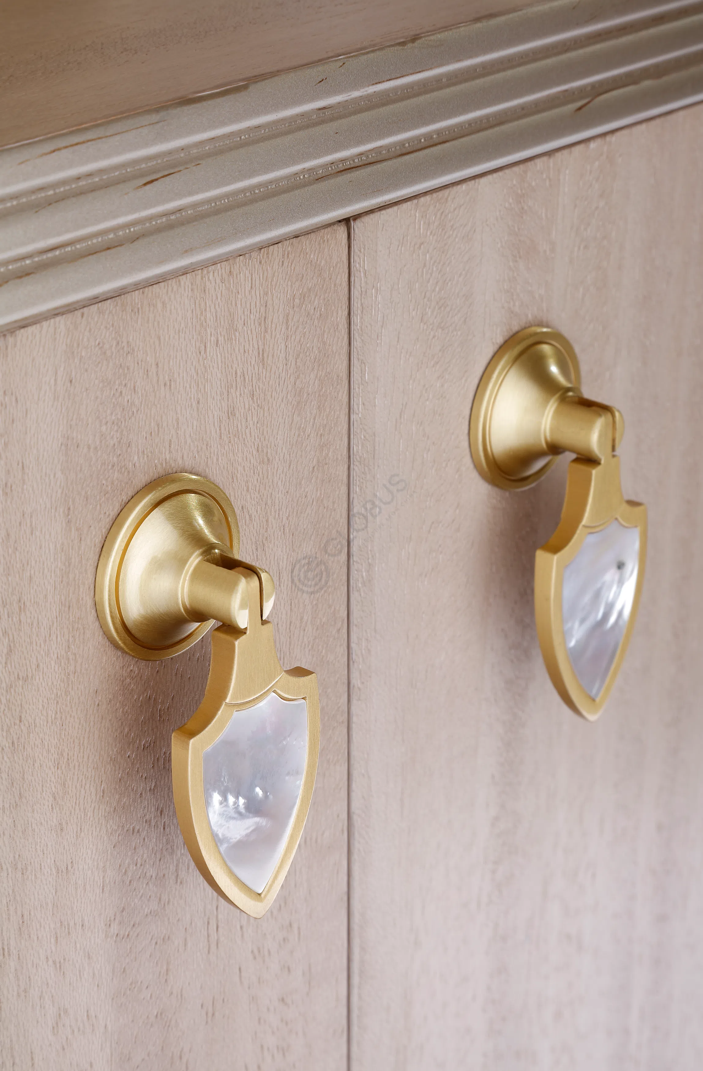 Буфет CARACOLE Enchanting