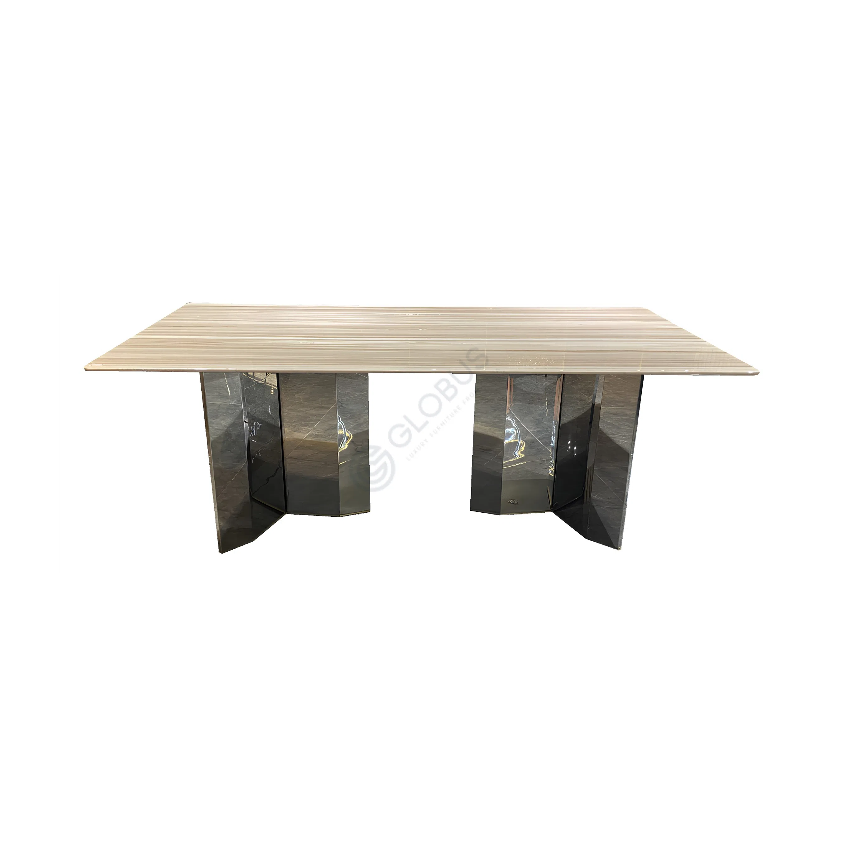 Обеденный стол Happynis