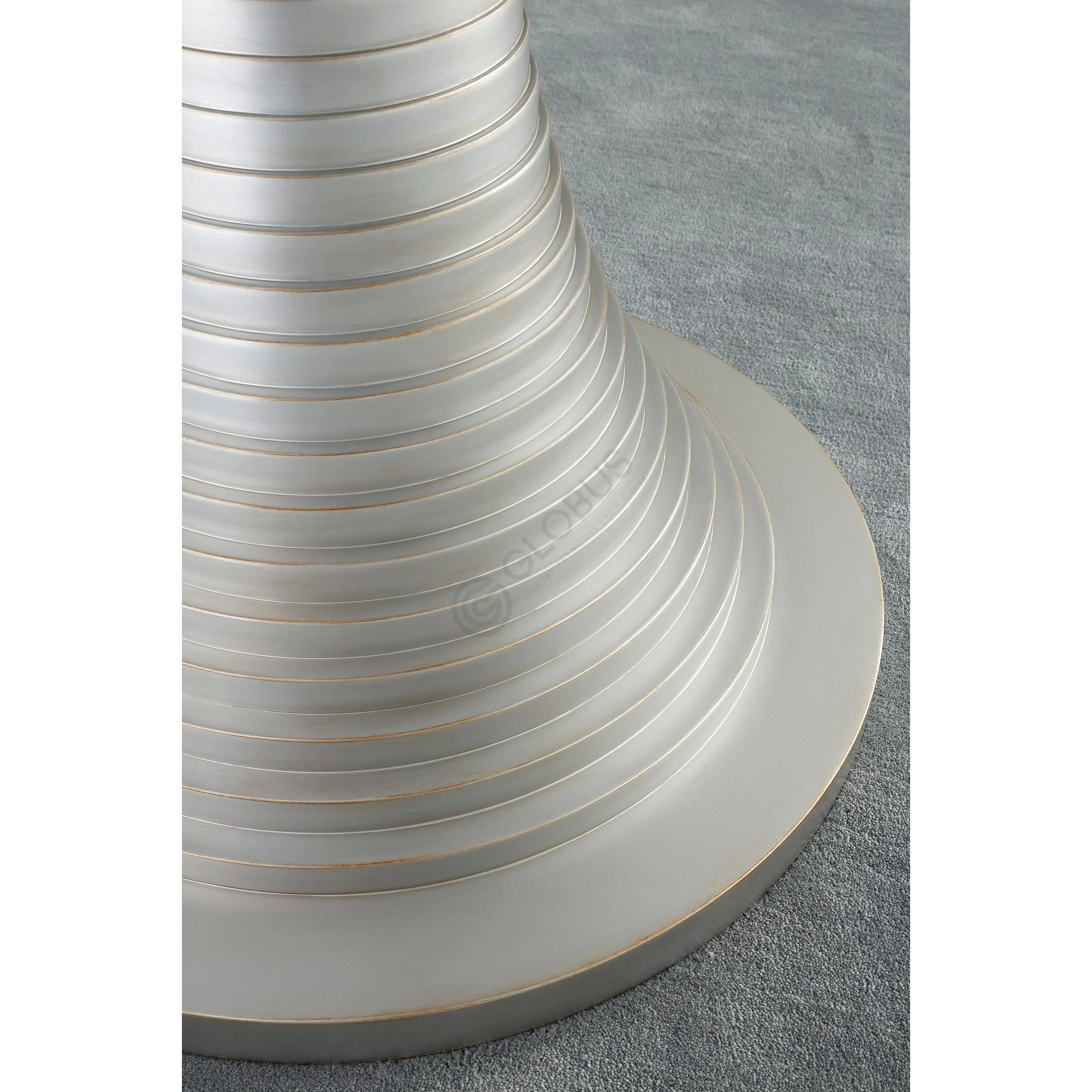 Обеденный стол CARACOLE Uptown