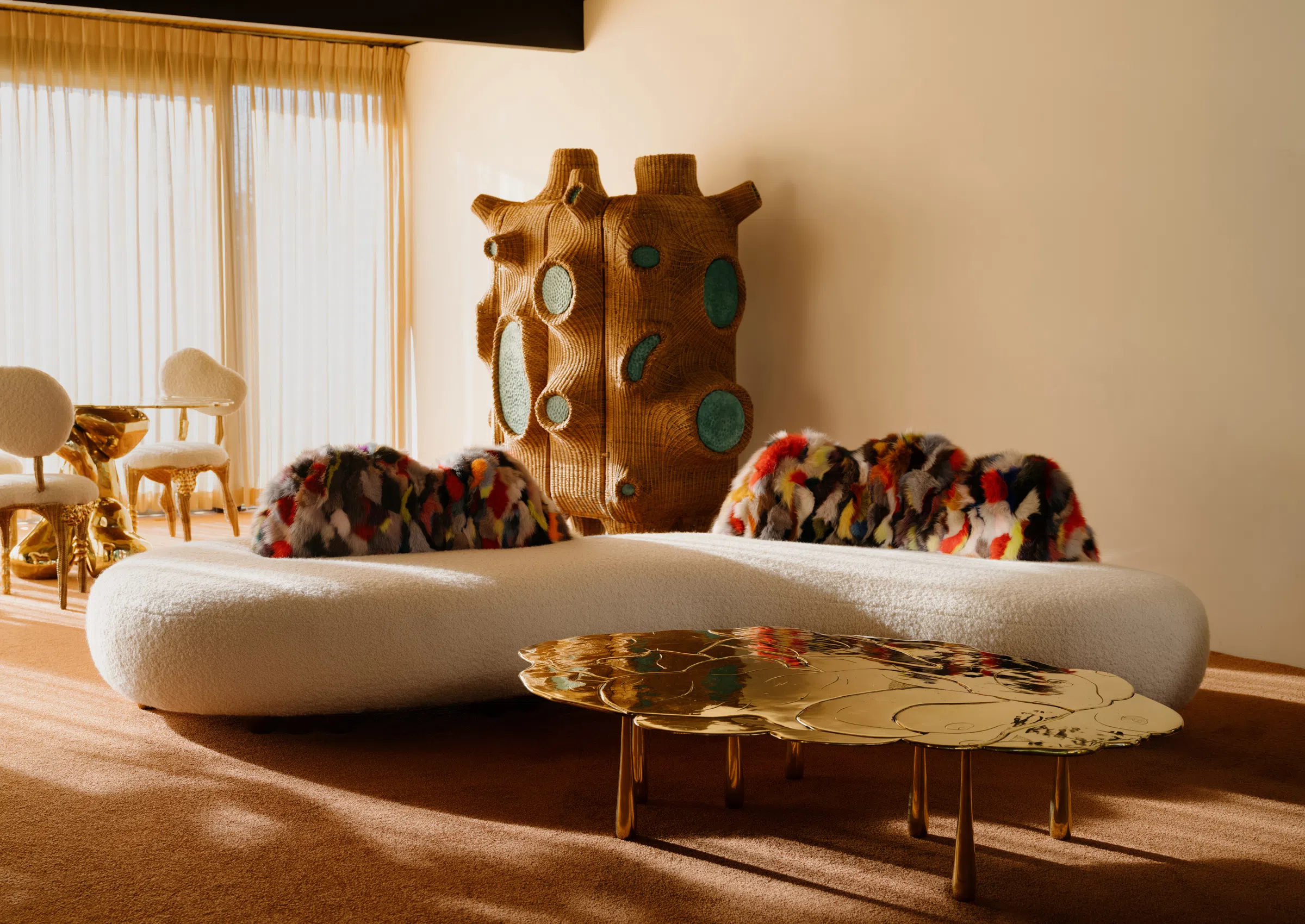 Диван CHRIS WOLSTON Peluche