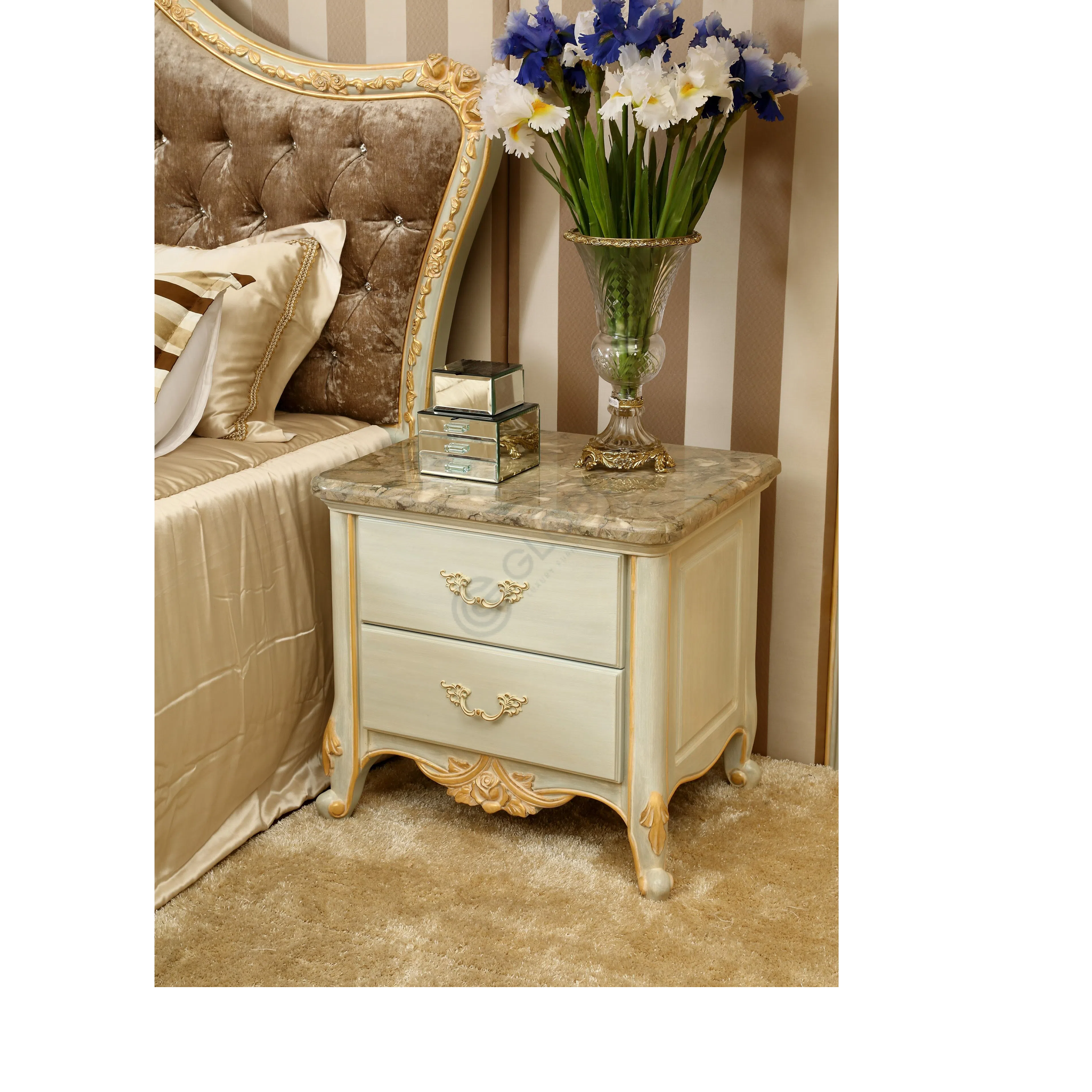 Прикроватная тумба Estelle