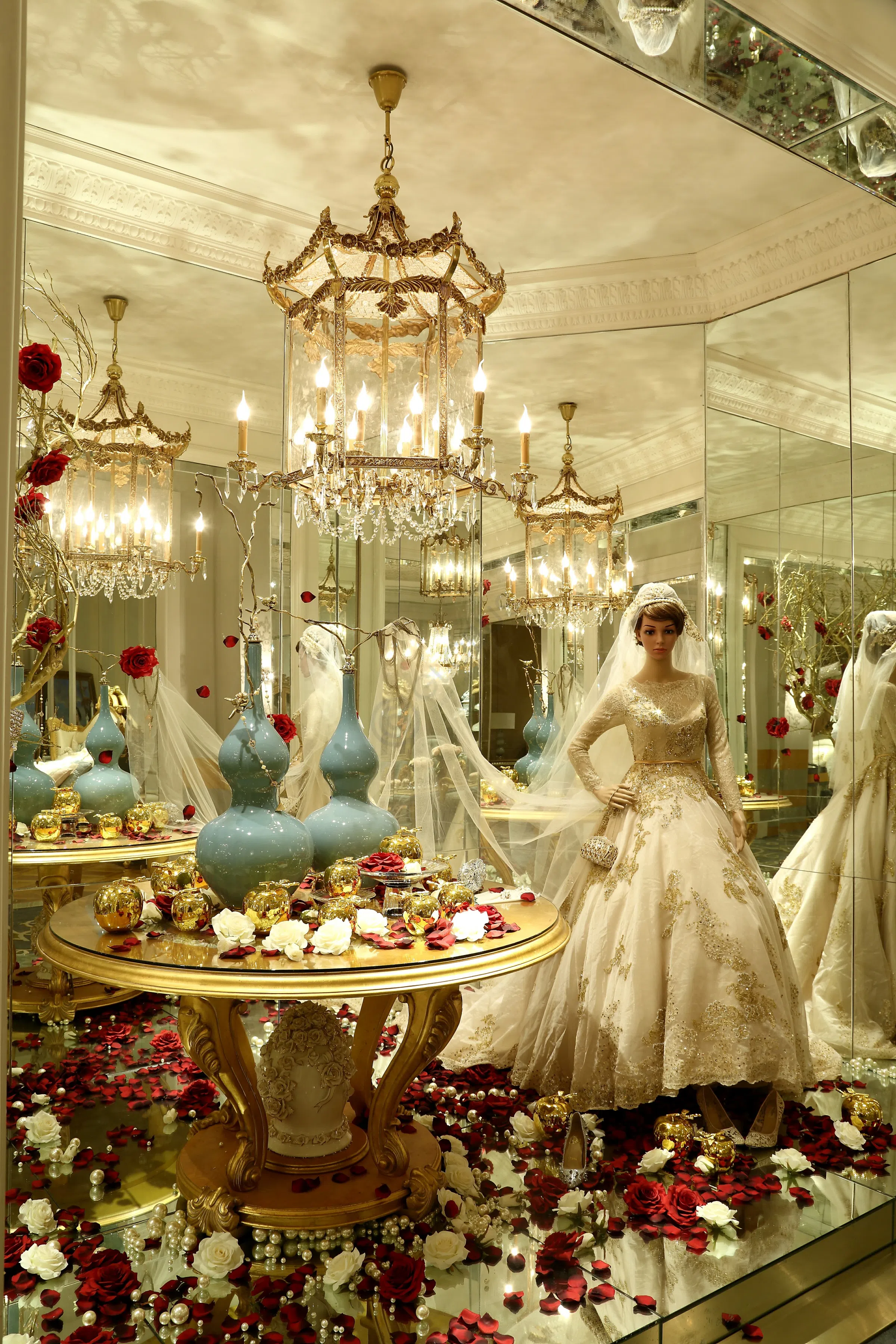 Обеденный стол Nuncupavi