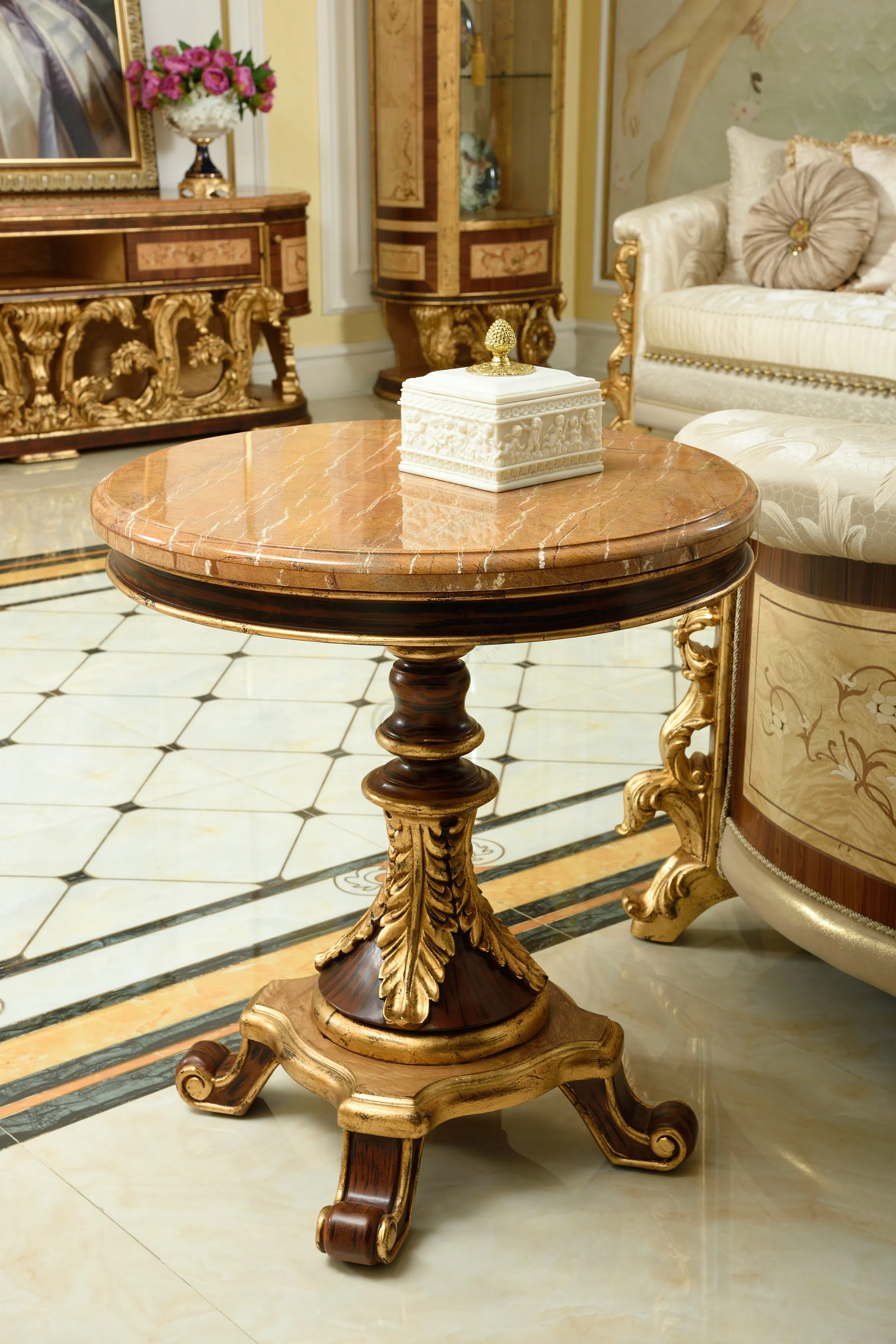 Угловой столик Quintivo