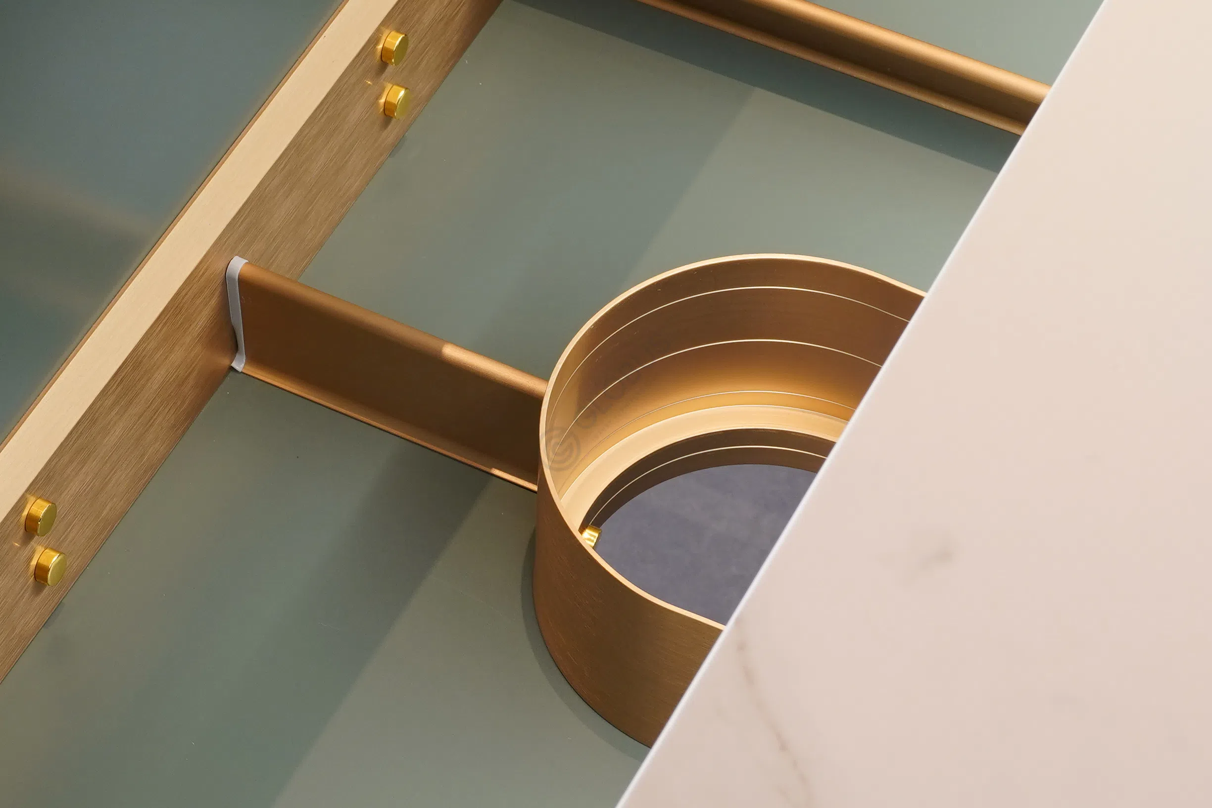 Ванный шкаф Origuenio