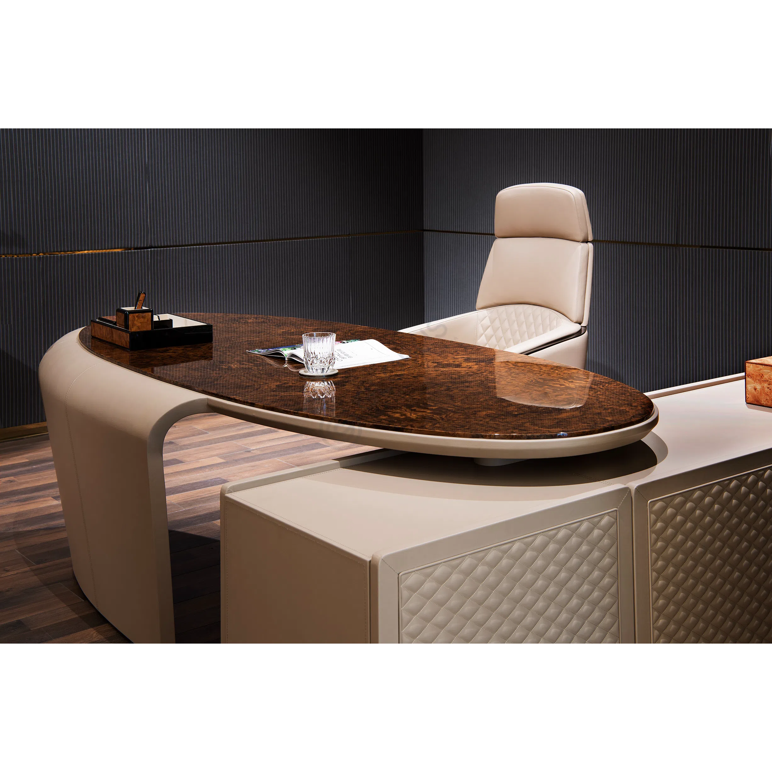 Кресло для руководителя Tuca