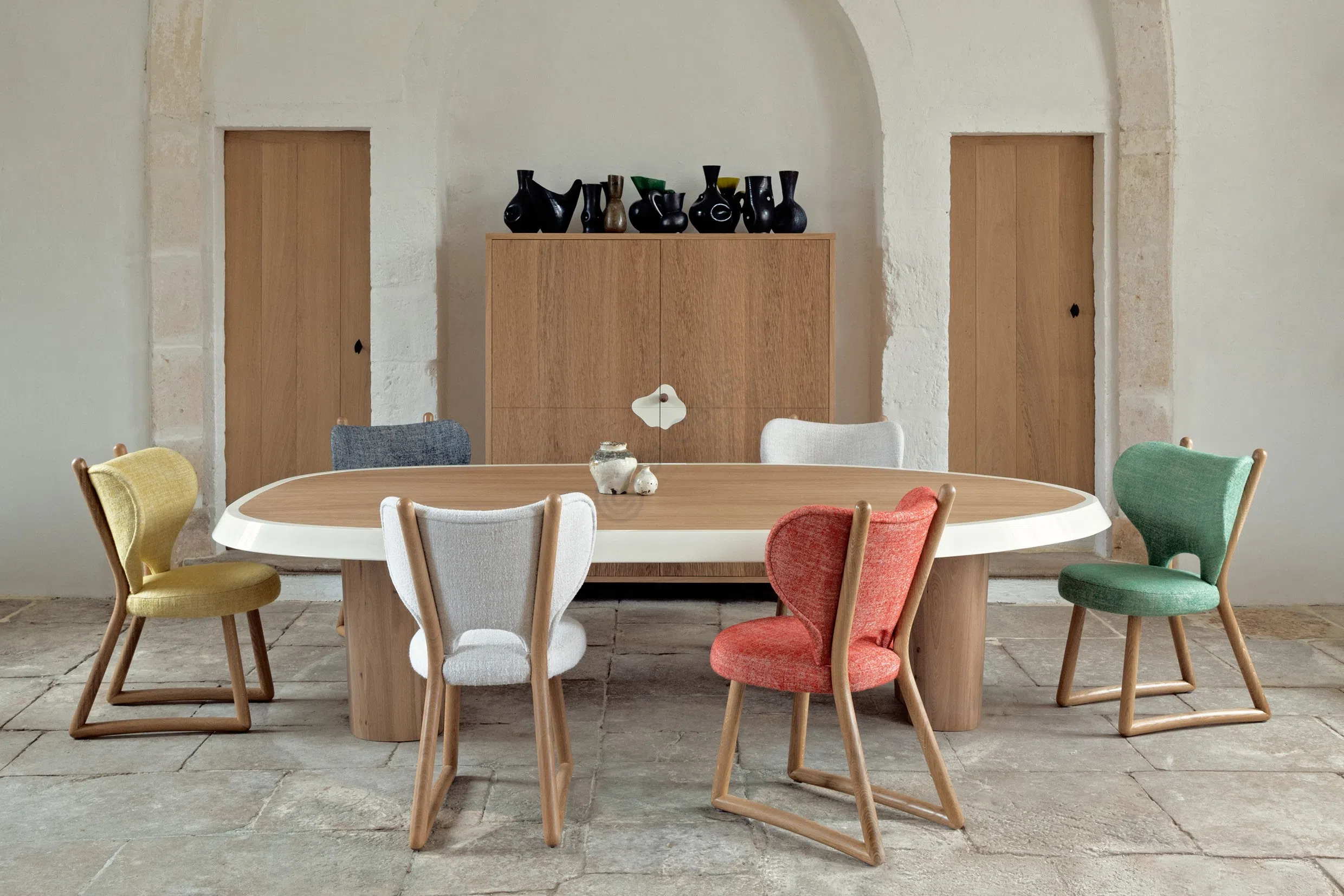 Обеденный стол PIERRE AUGUSTIN ROSE Scala 300