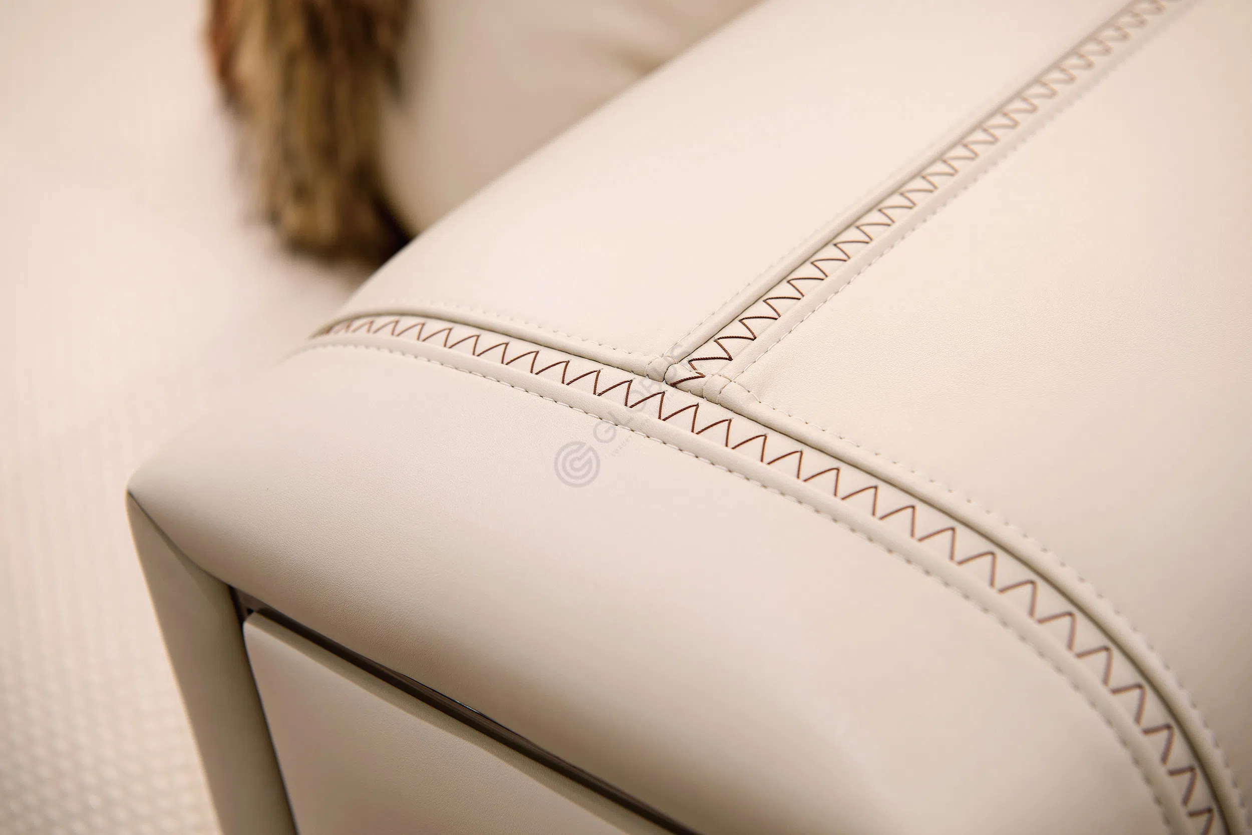 Диван FENDI Premiere 2