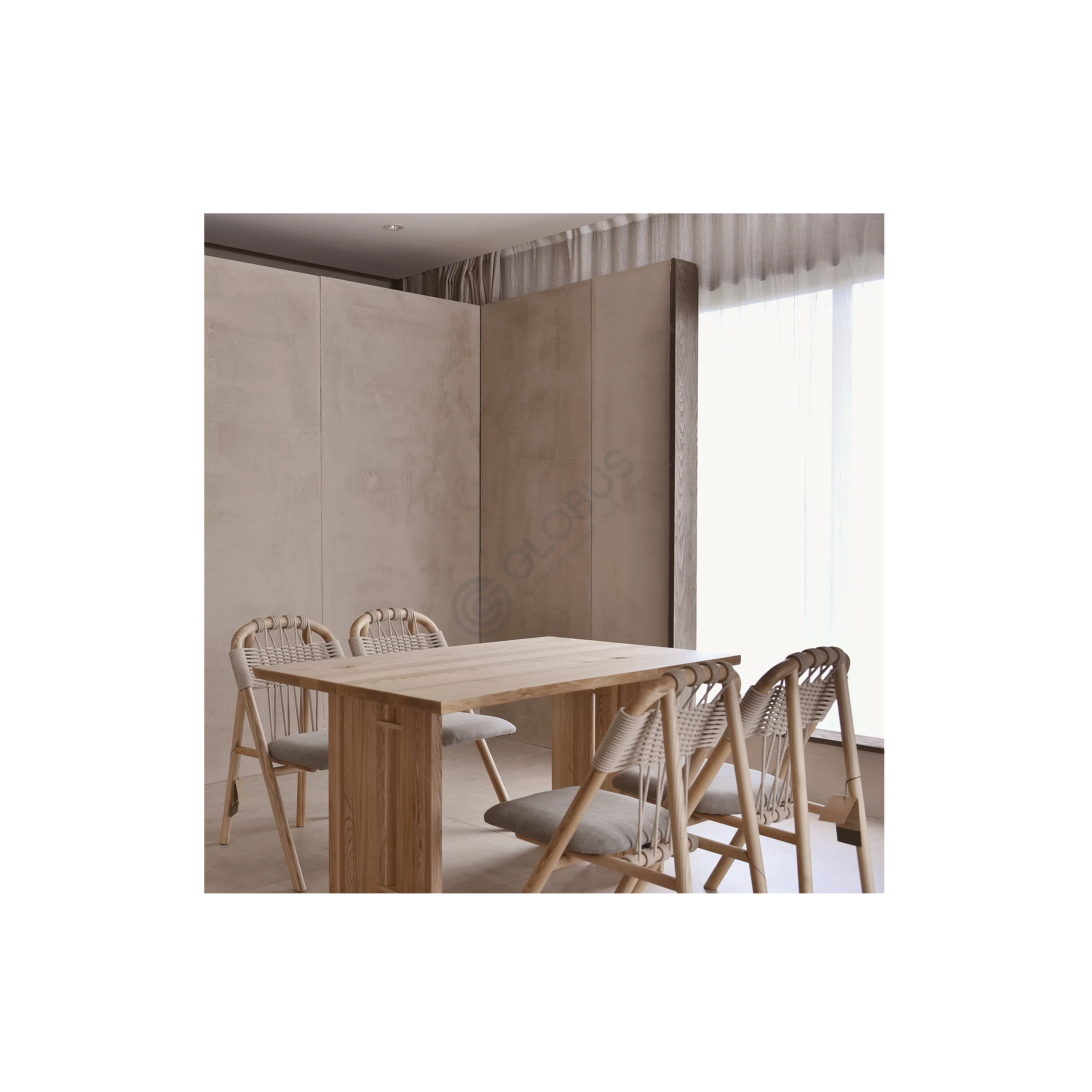 Обеденный стул Roderic