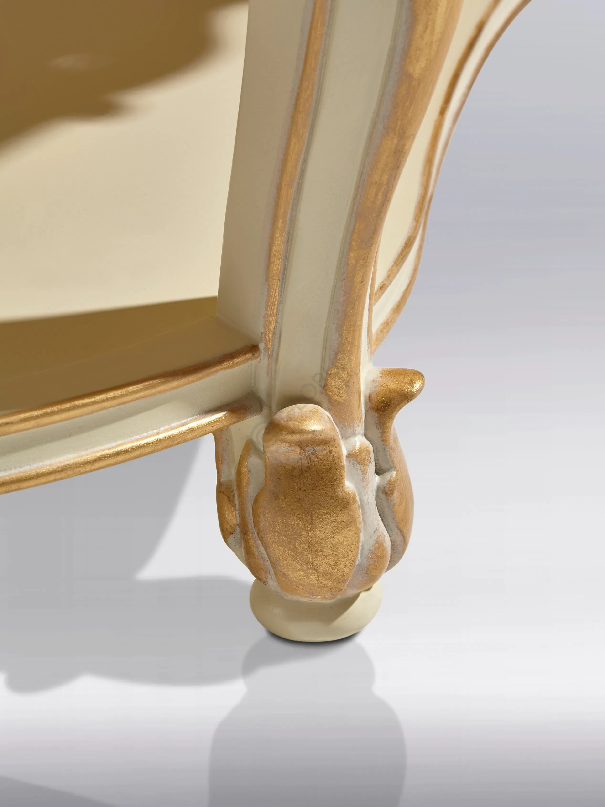 Журнальный столик Pyras