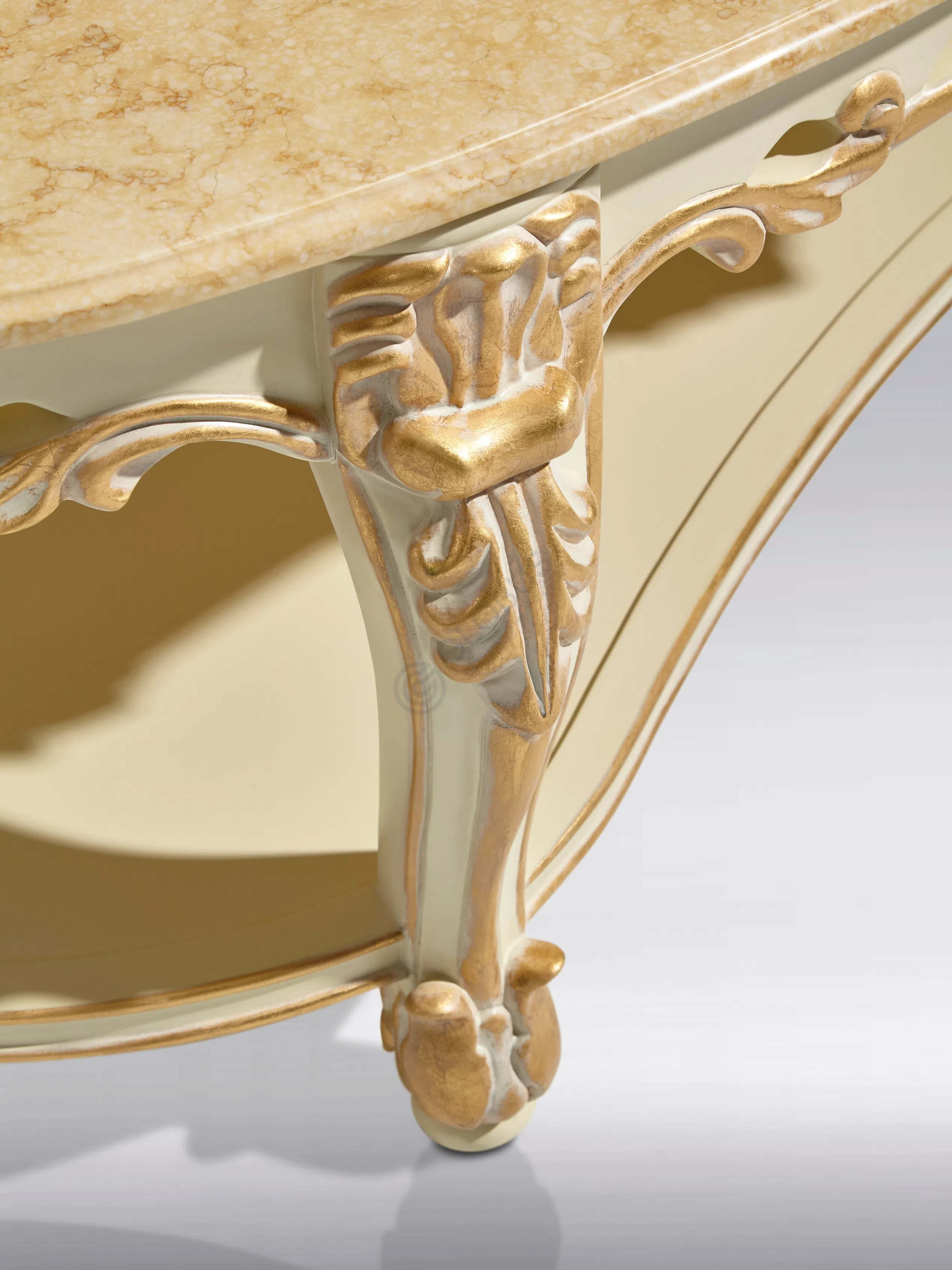 Журнальный столик Pyras