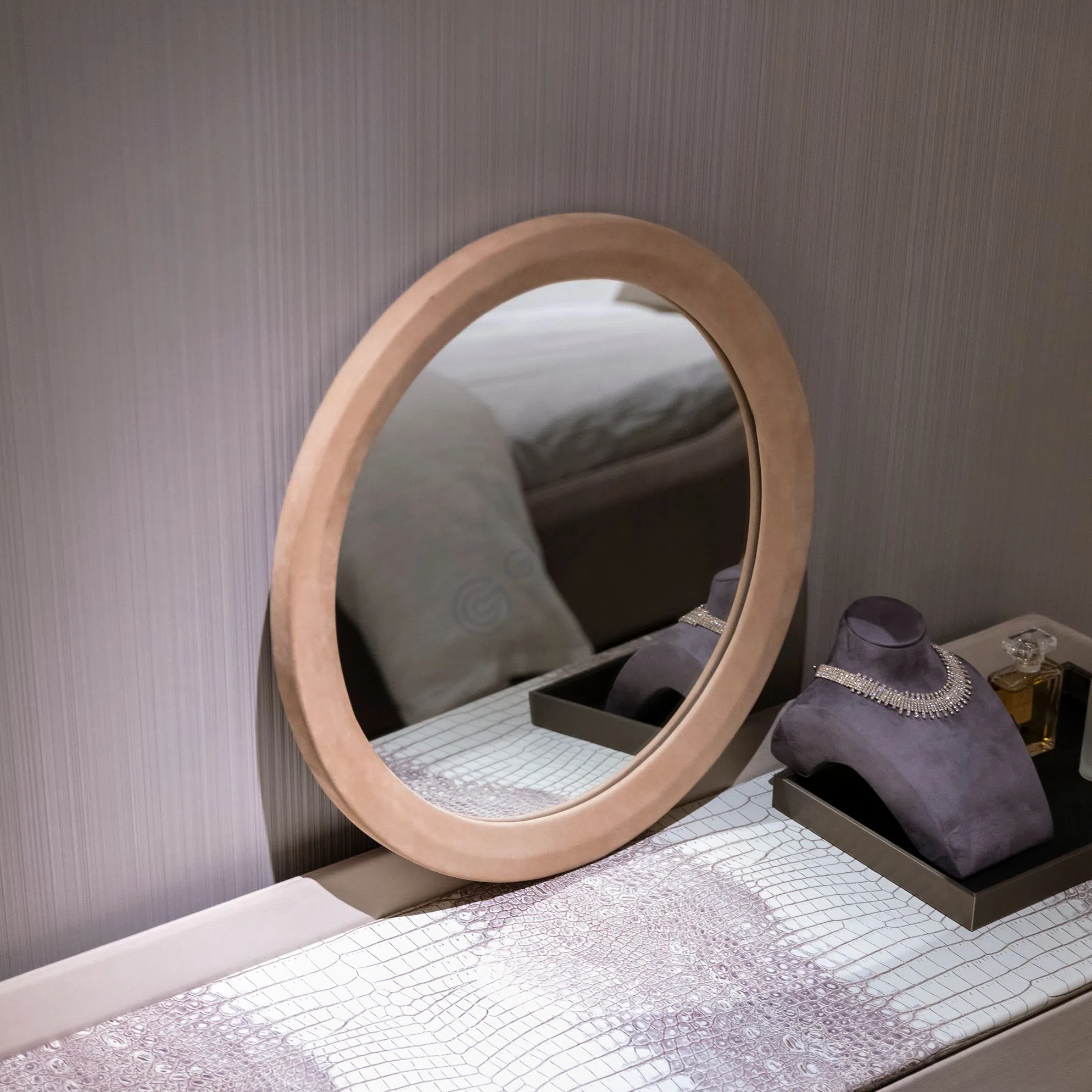 Зеркало Jordyne