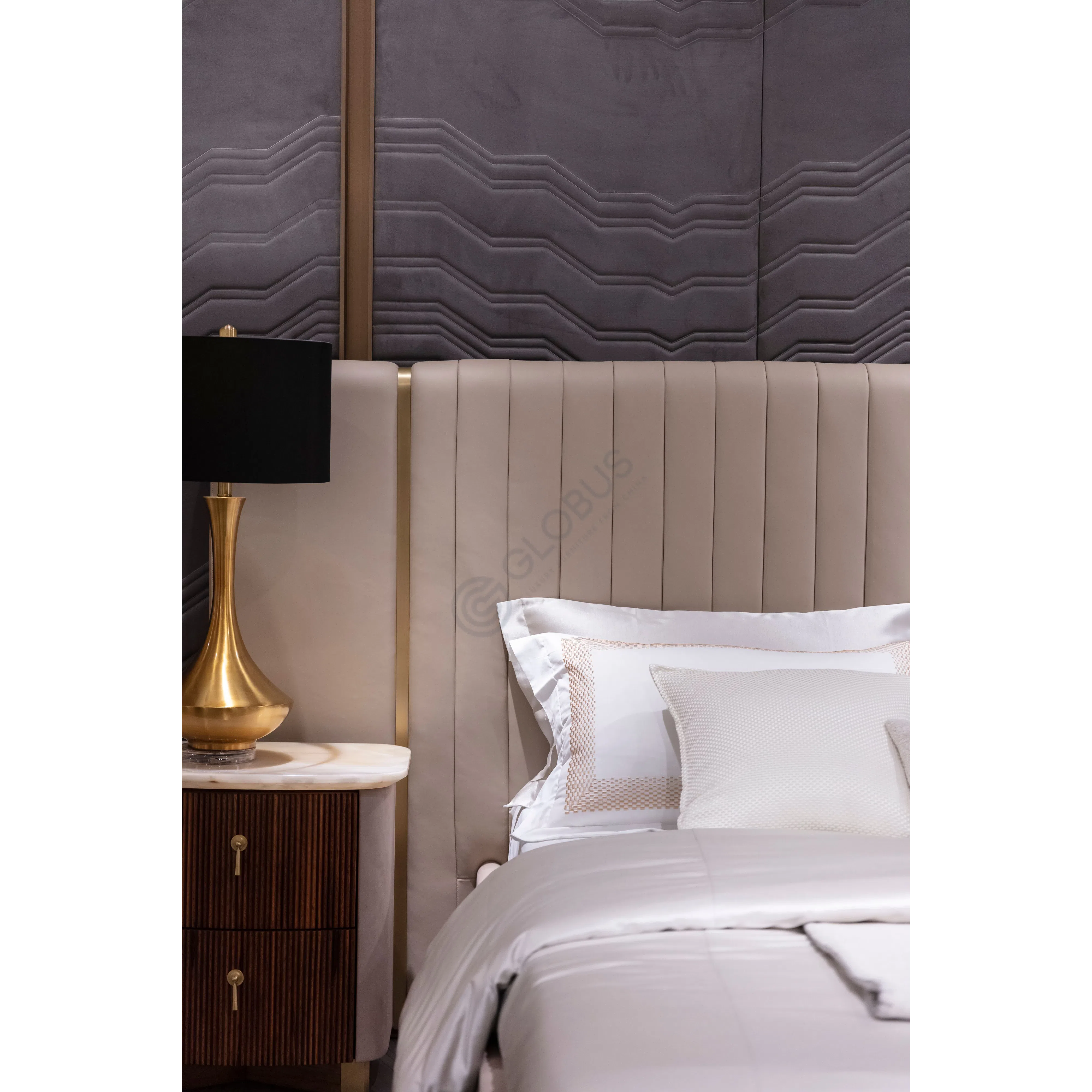 Кровать Exulto