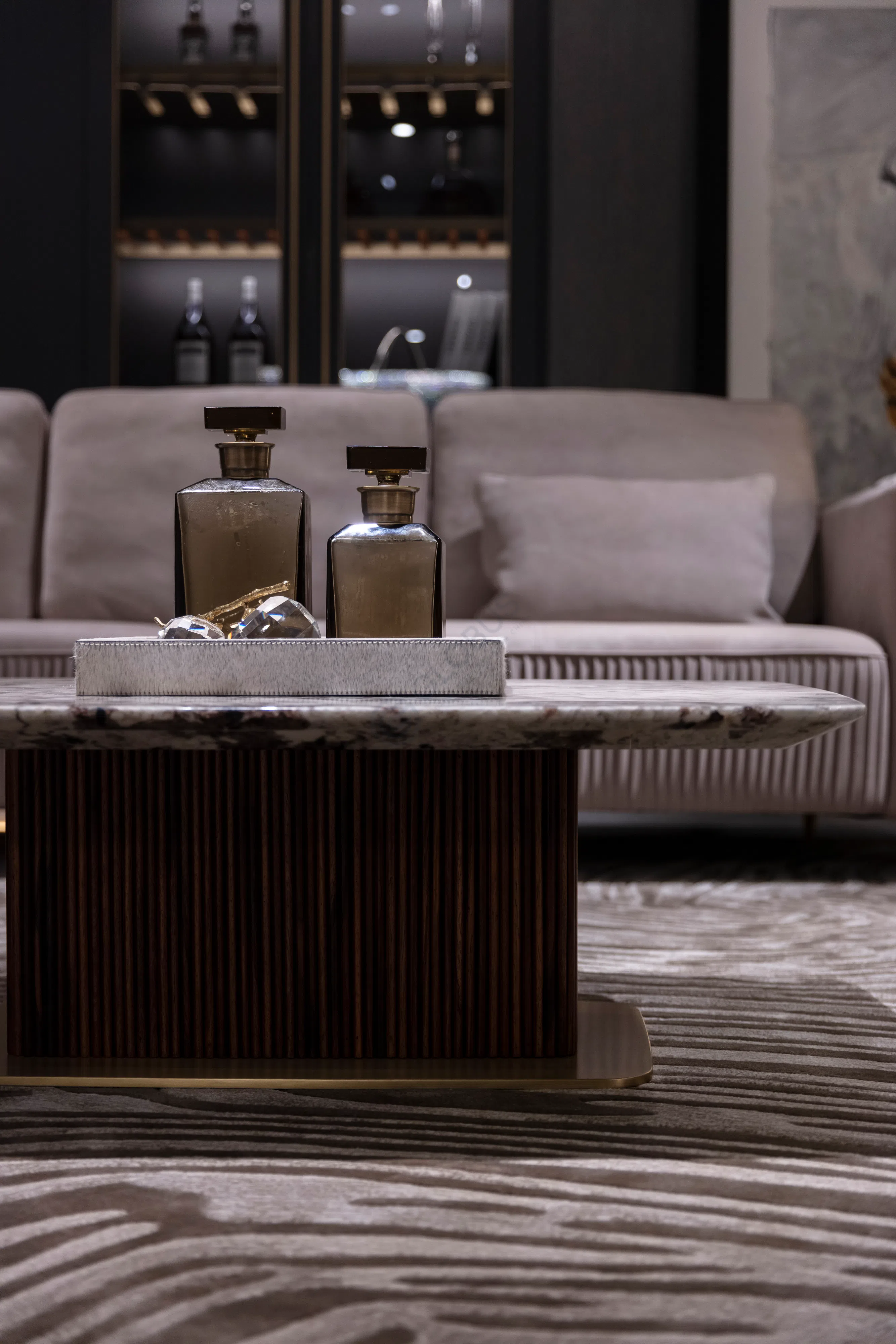 Журнальный столик Reiterato