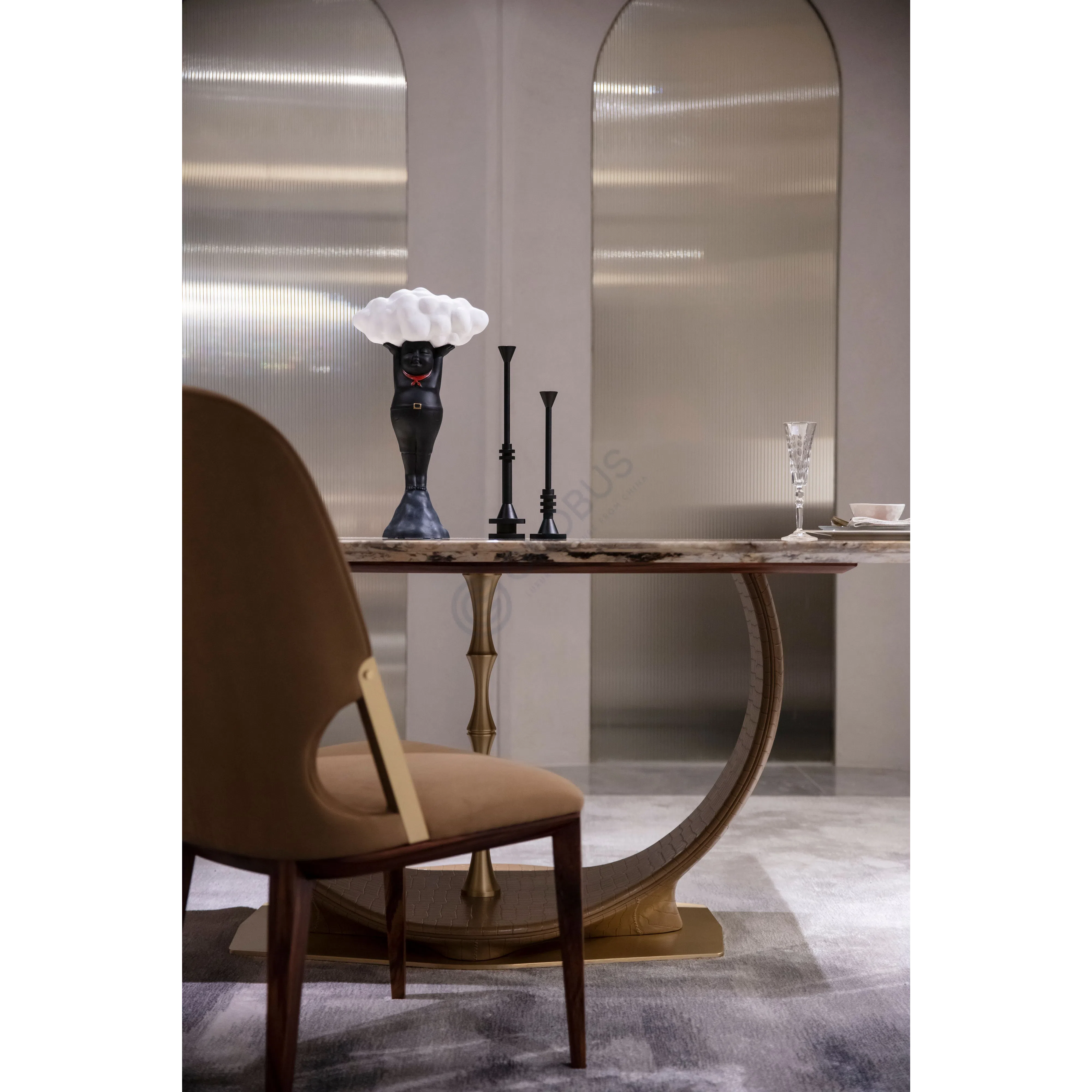 Обеденный стол Parva