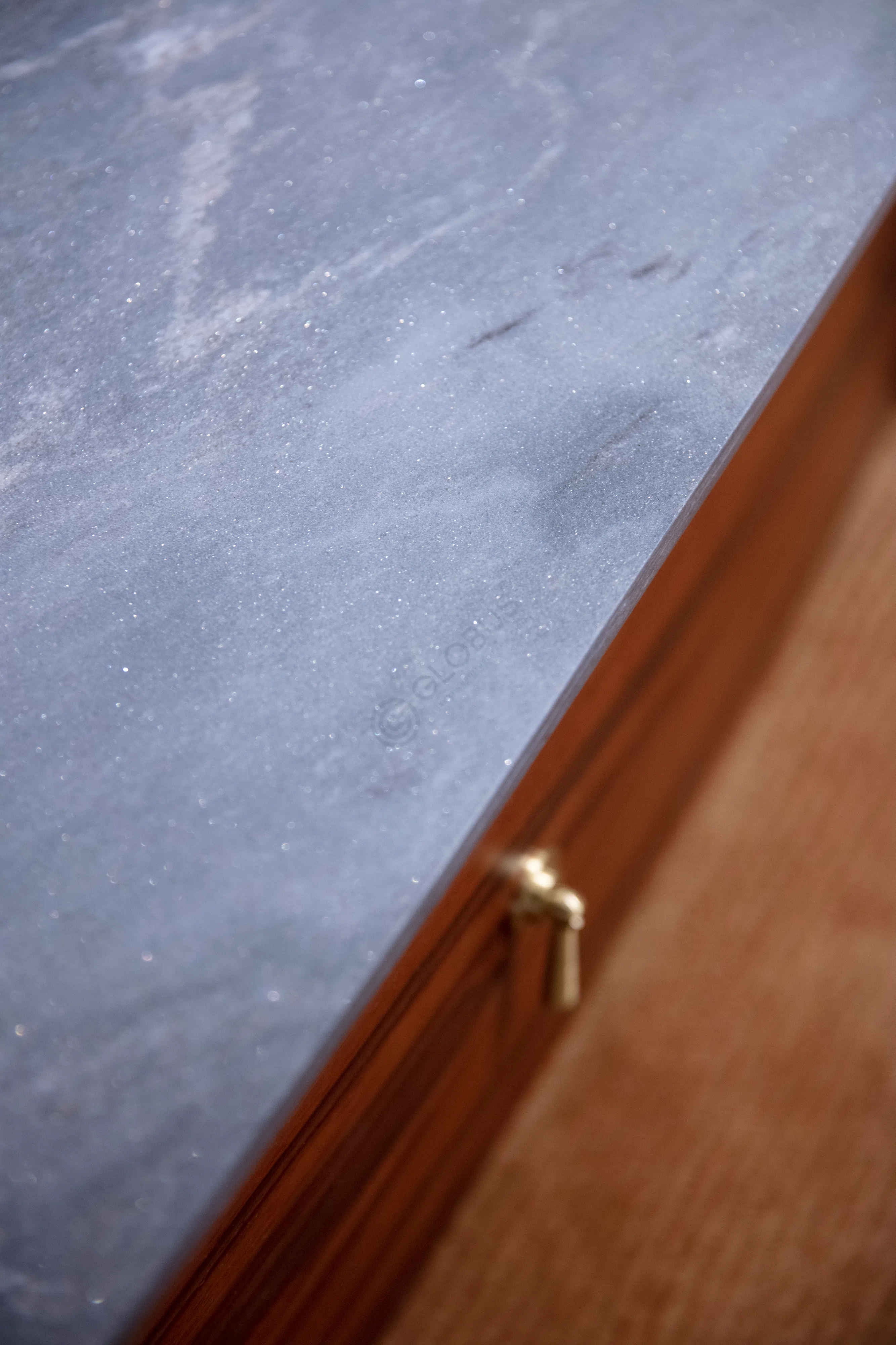 Журнальный столик Cladus