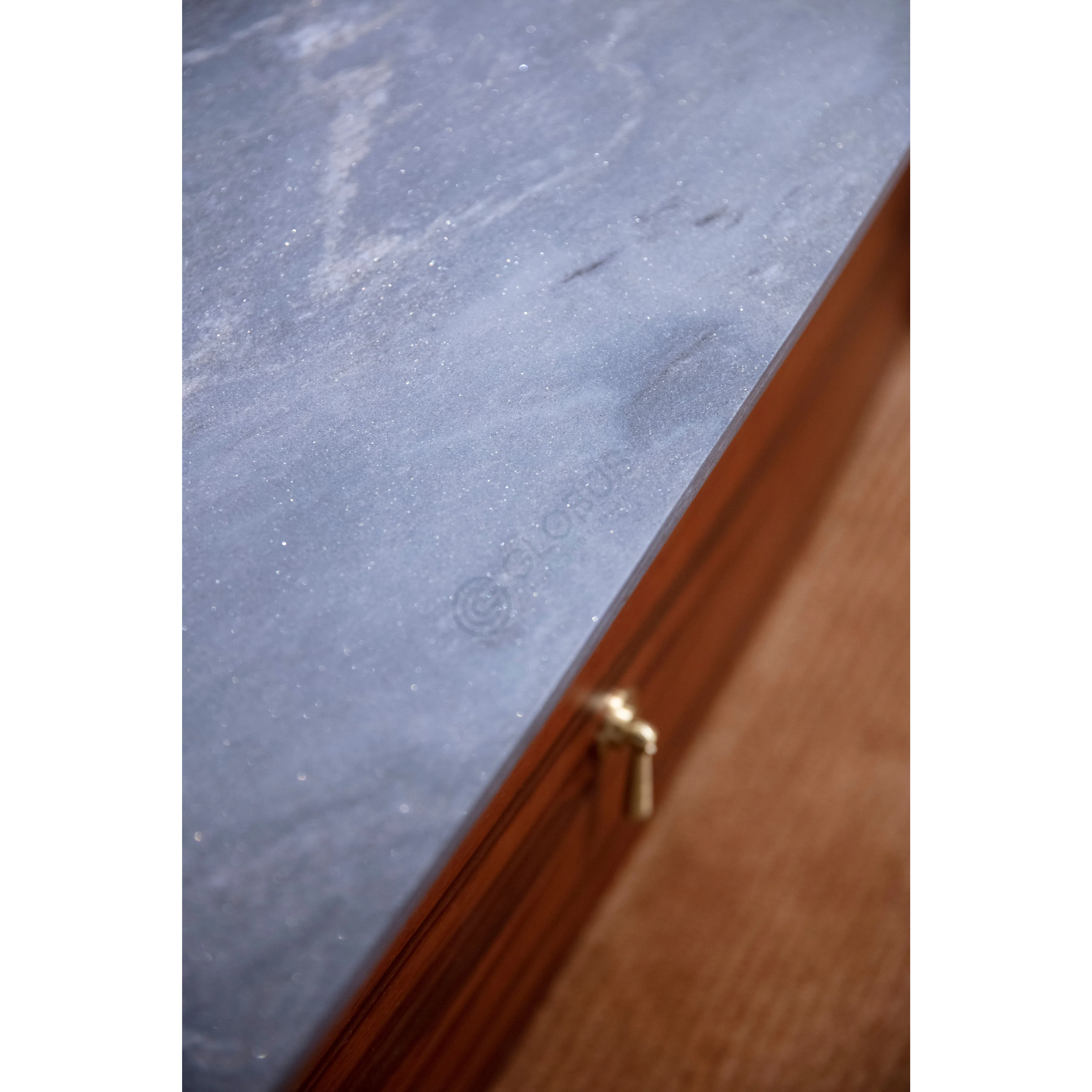 Журнальный столик Cladus