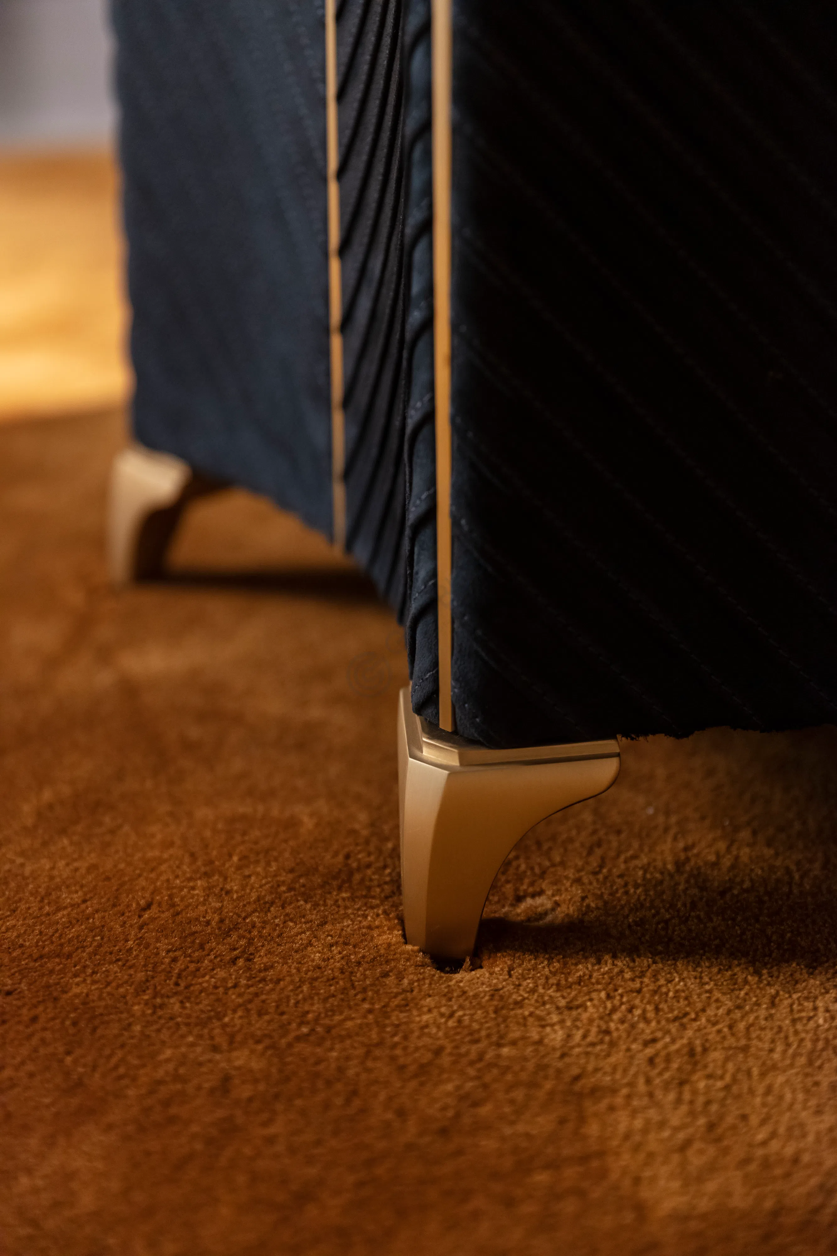 Обеденный стол Accento