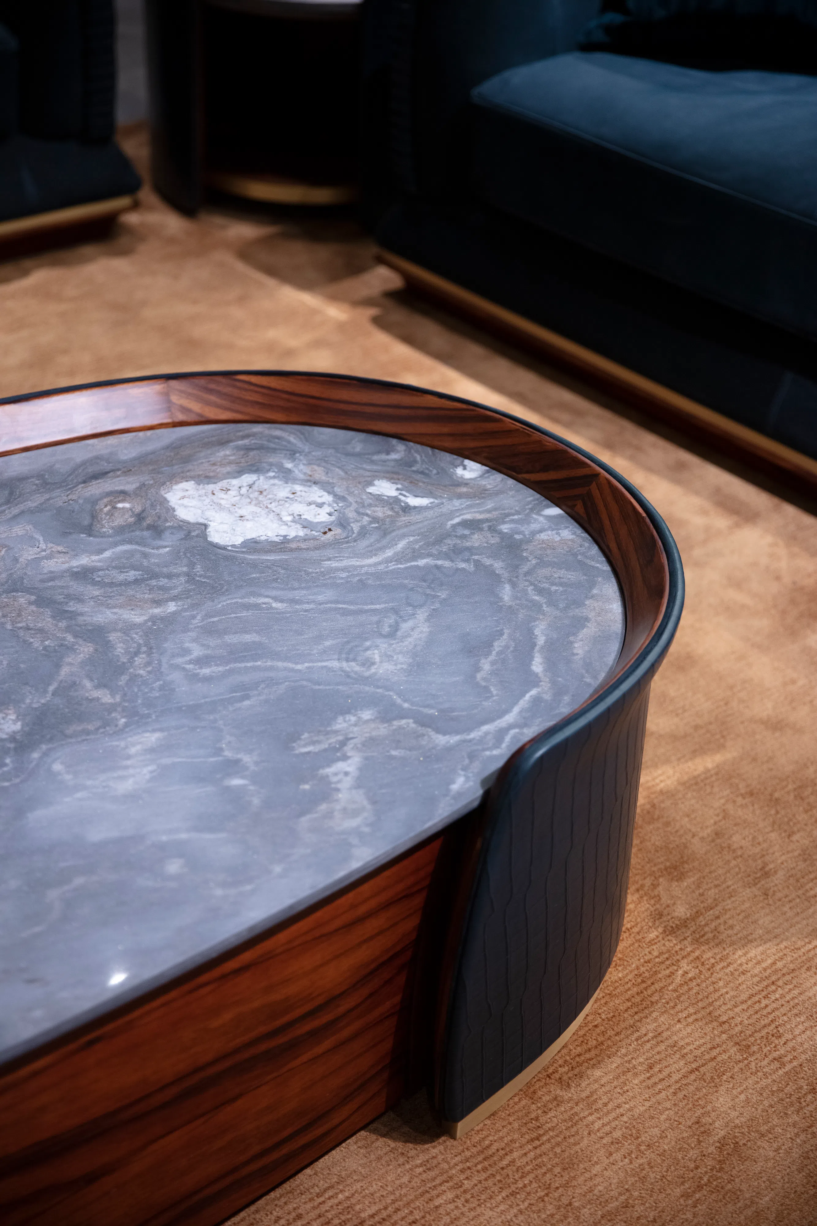 Журнальный столик Cladus