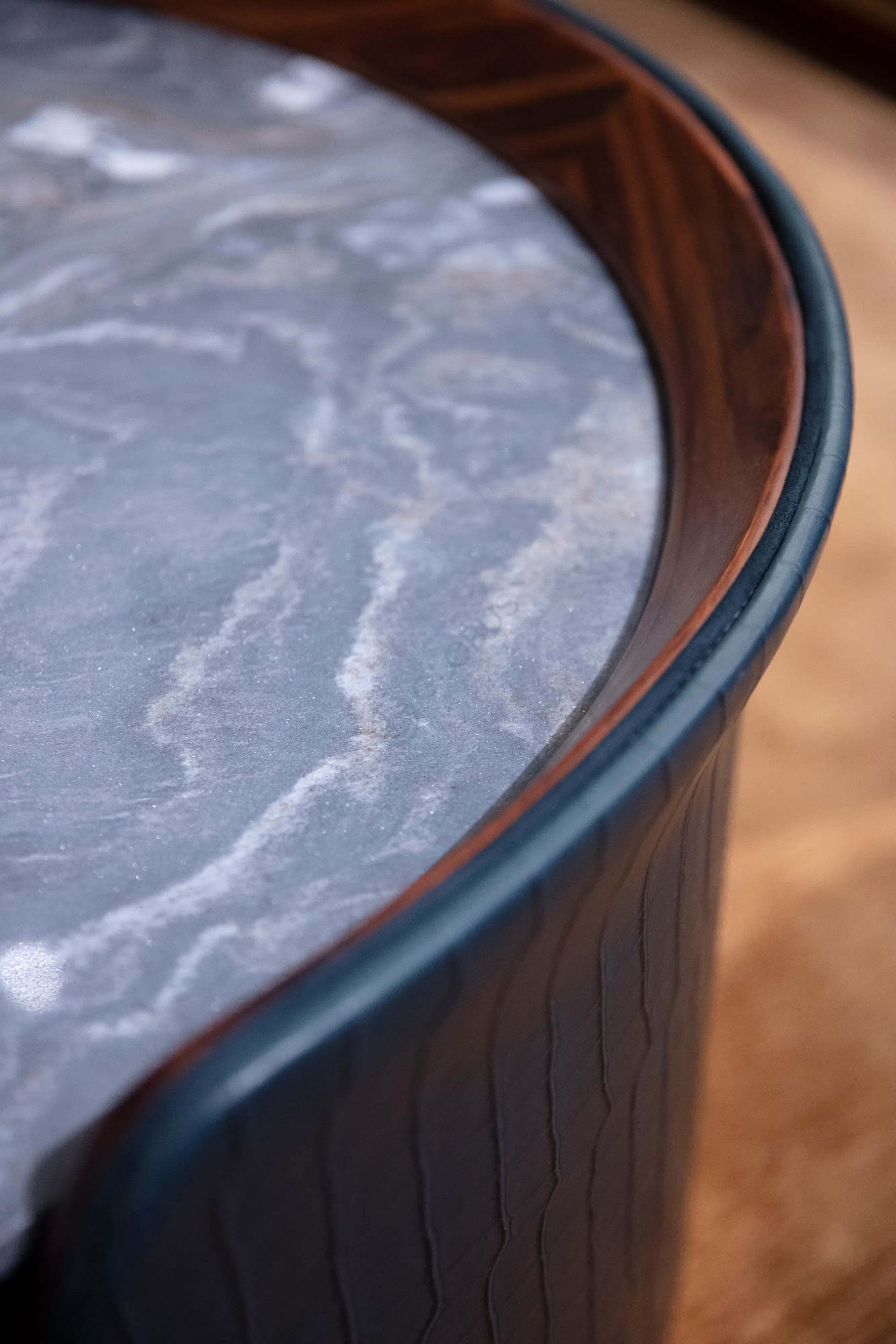 Журнальный столик Cladus