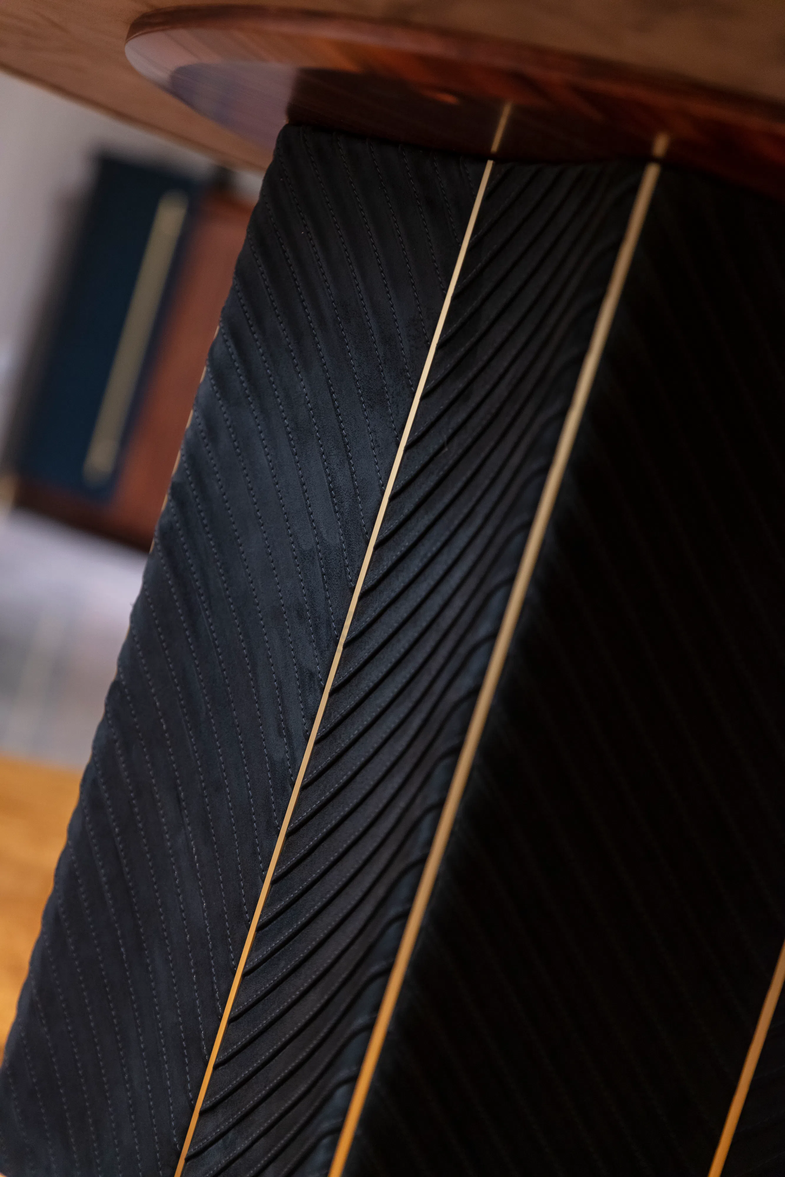 Обеденный стол Accento