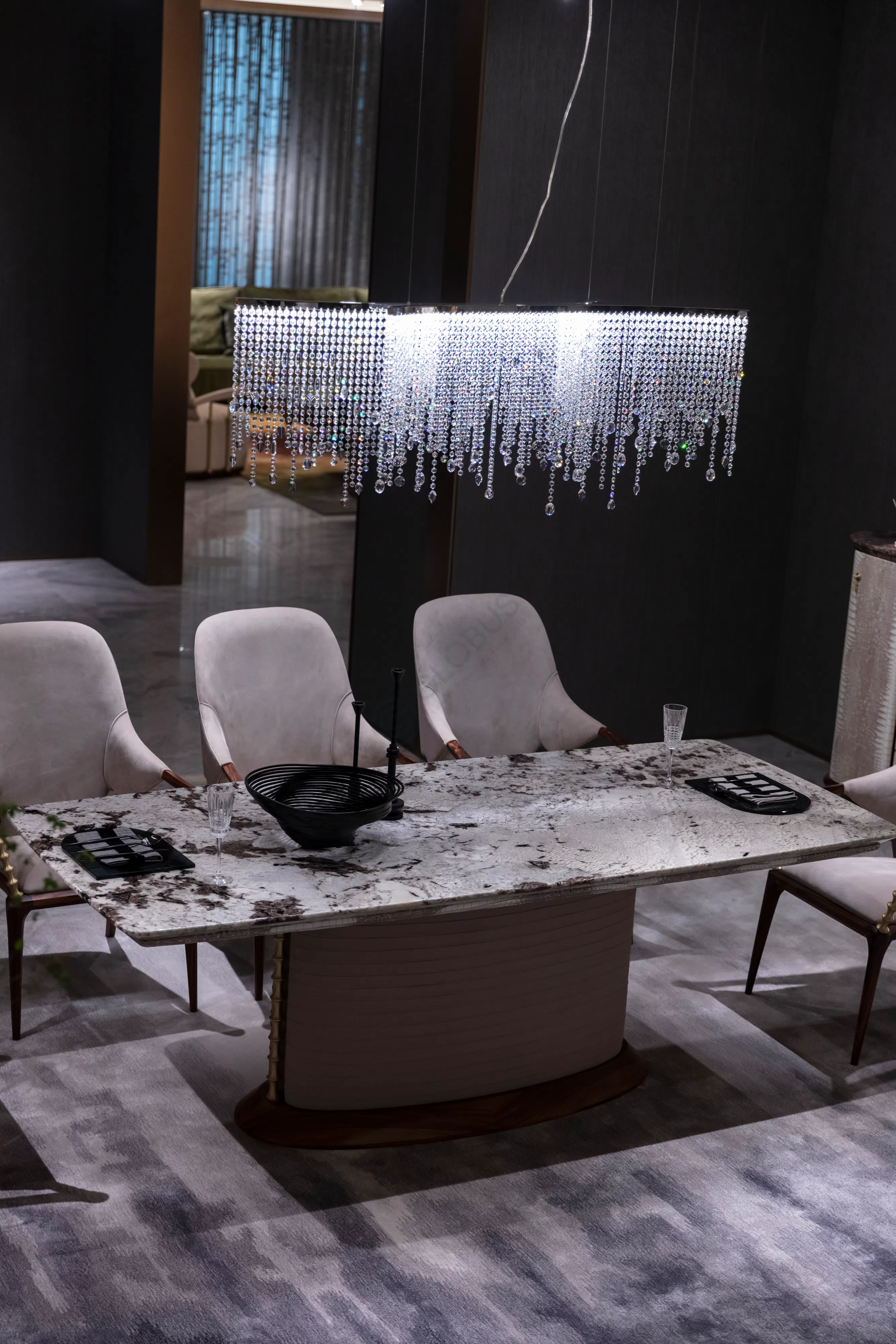 Обеденный стол Marcelo