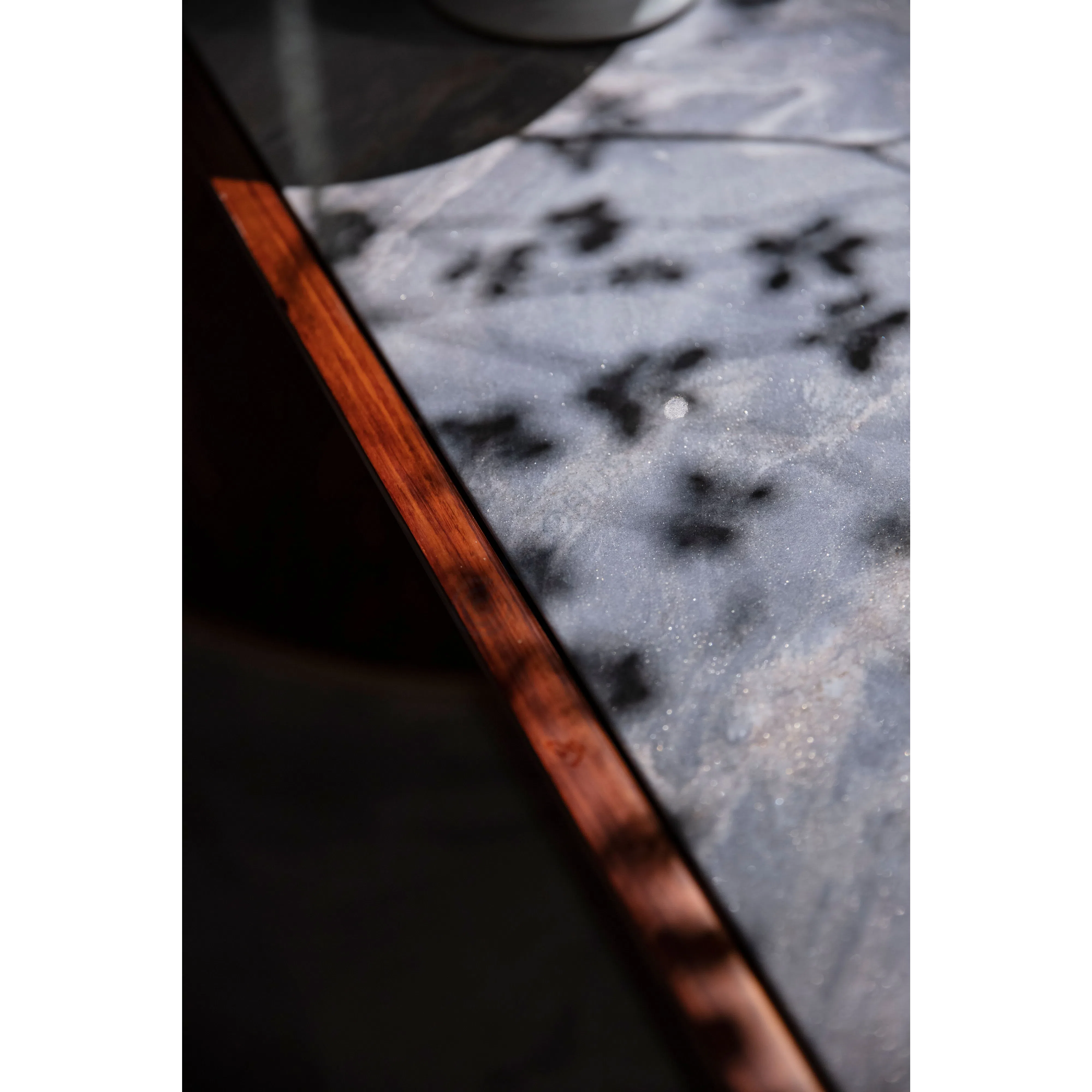 Стол для кабинета Orpheeus