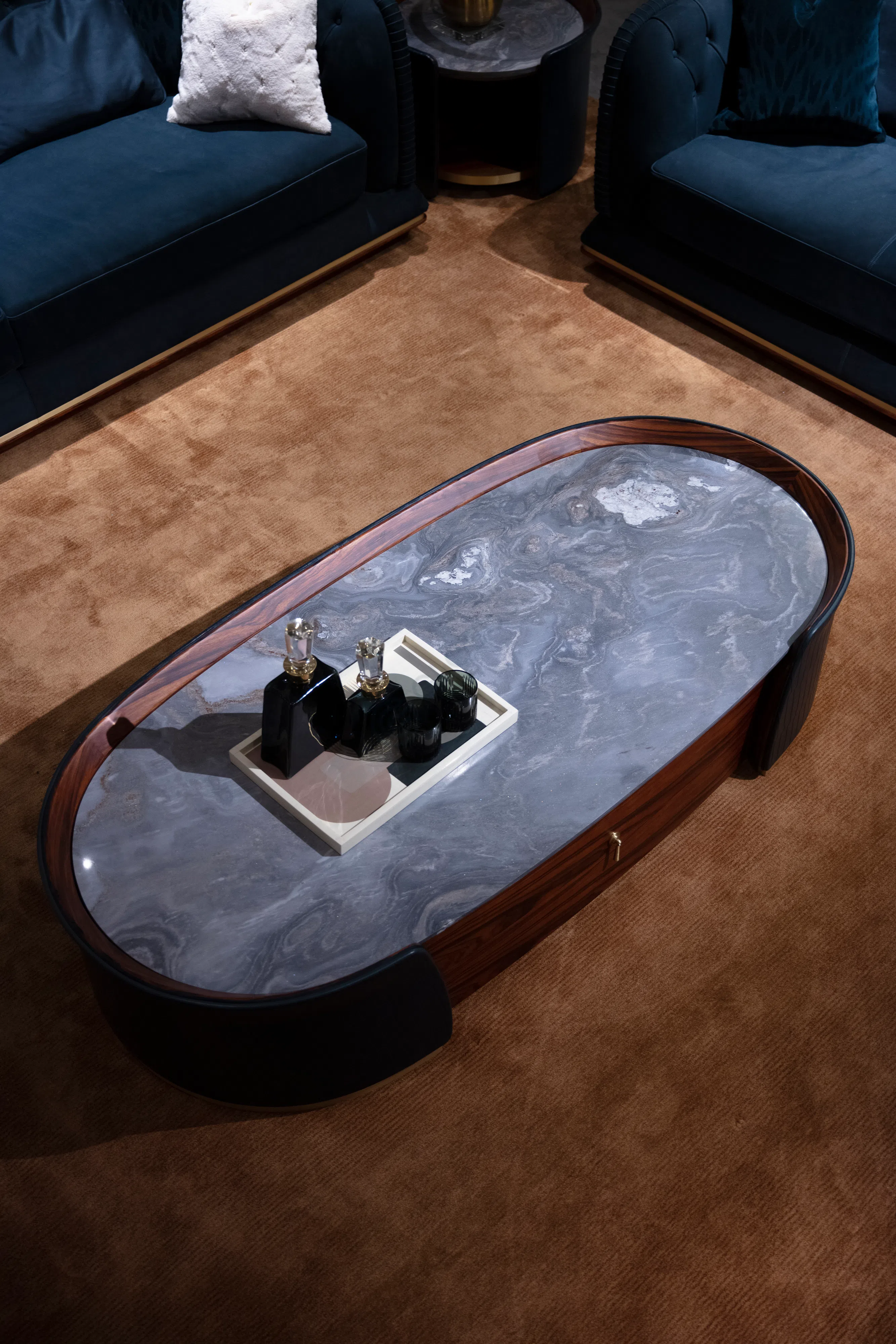 Журнальный столик Cladus