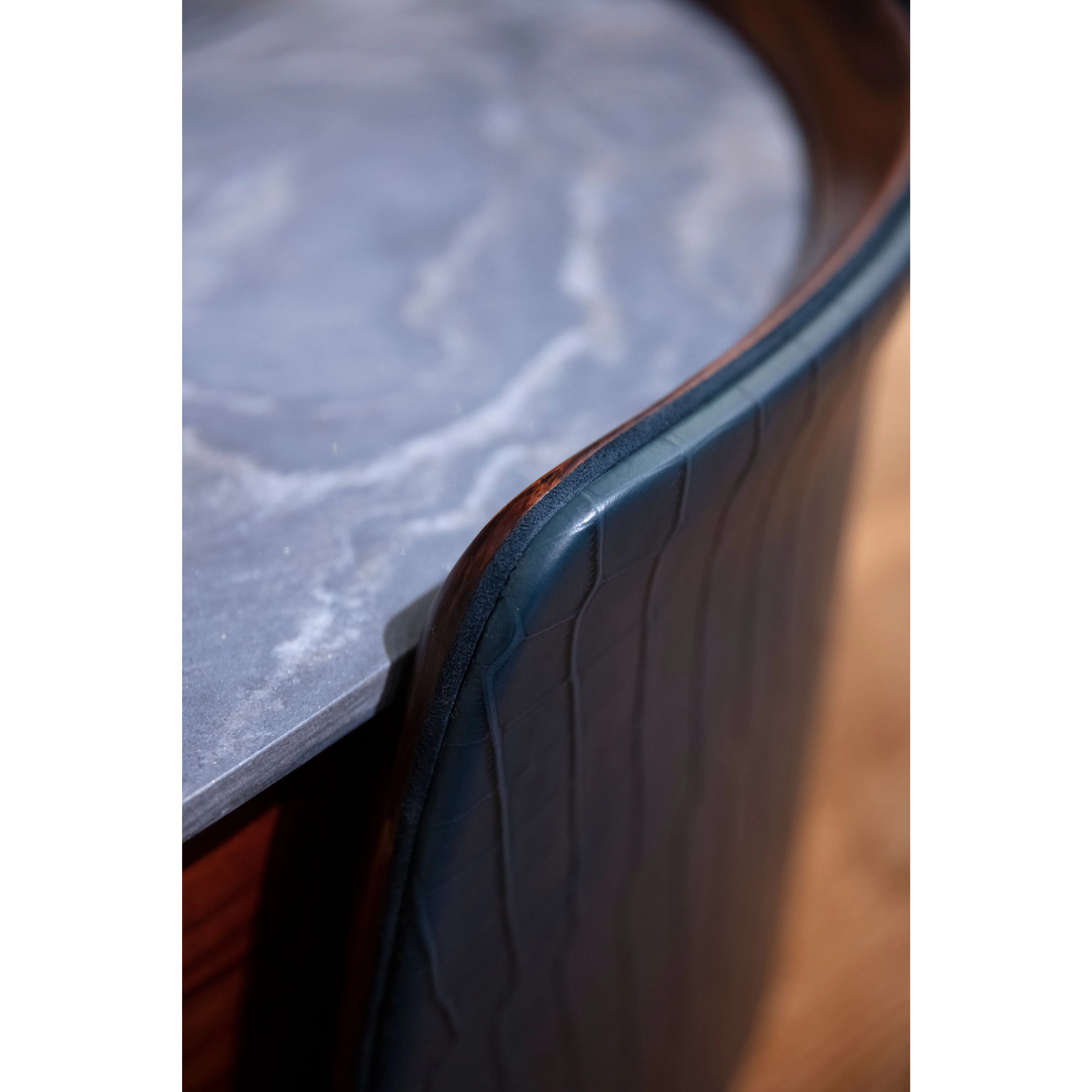 Журнальный столик Cladus