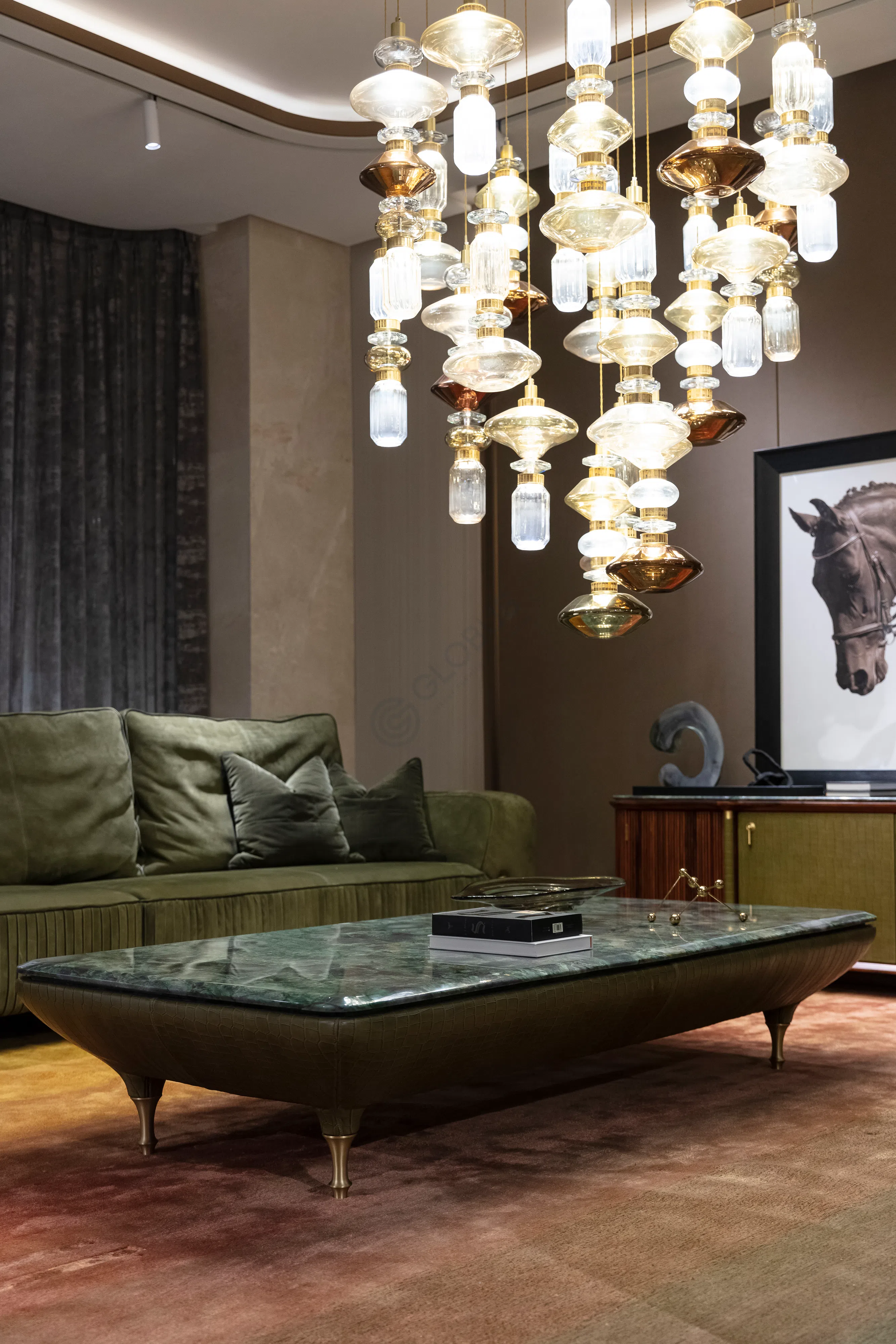 Журнальный столик Xandru