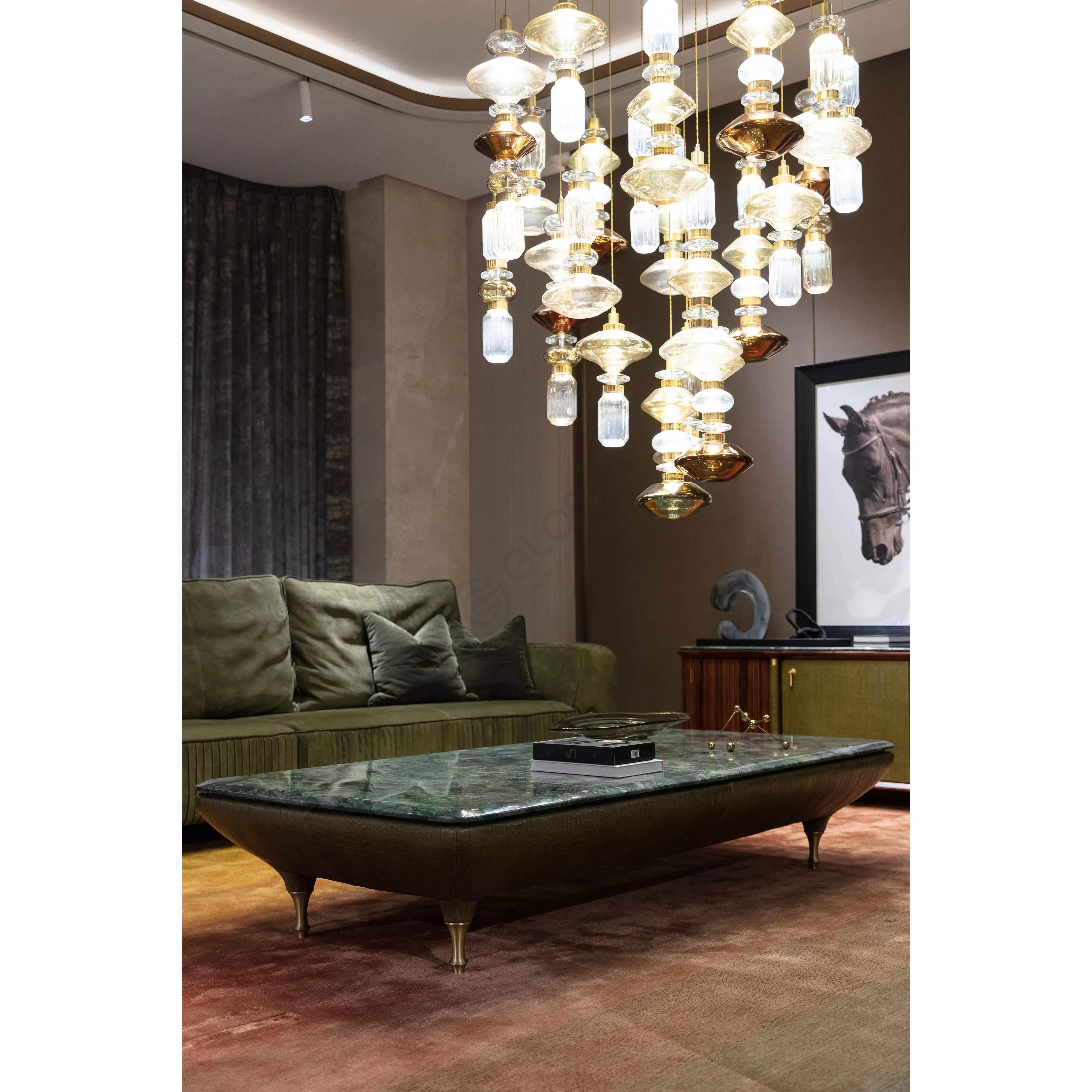 Журнальный столик Xandru