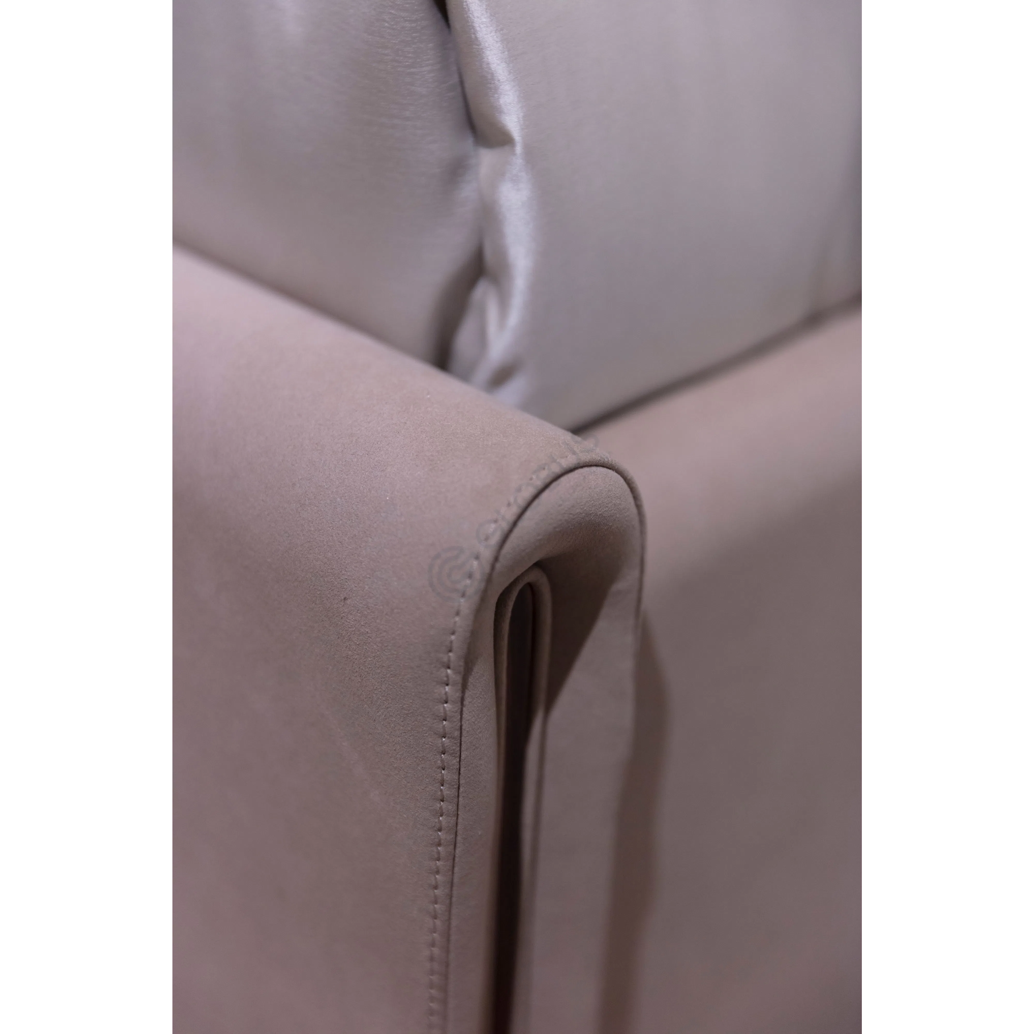 Кровать Exulto