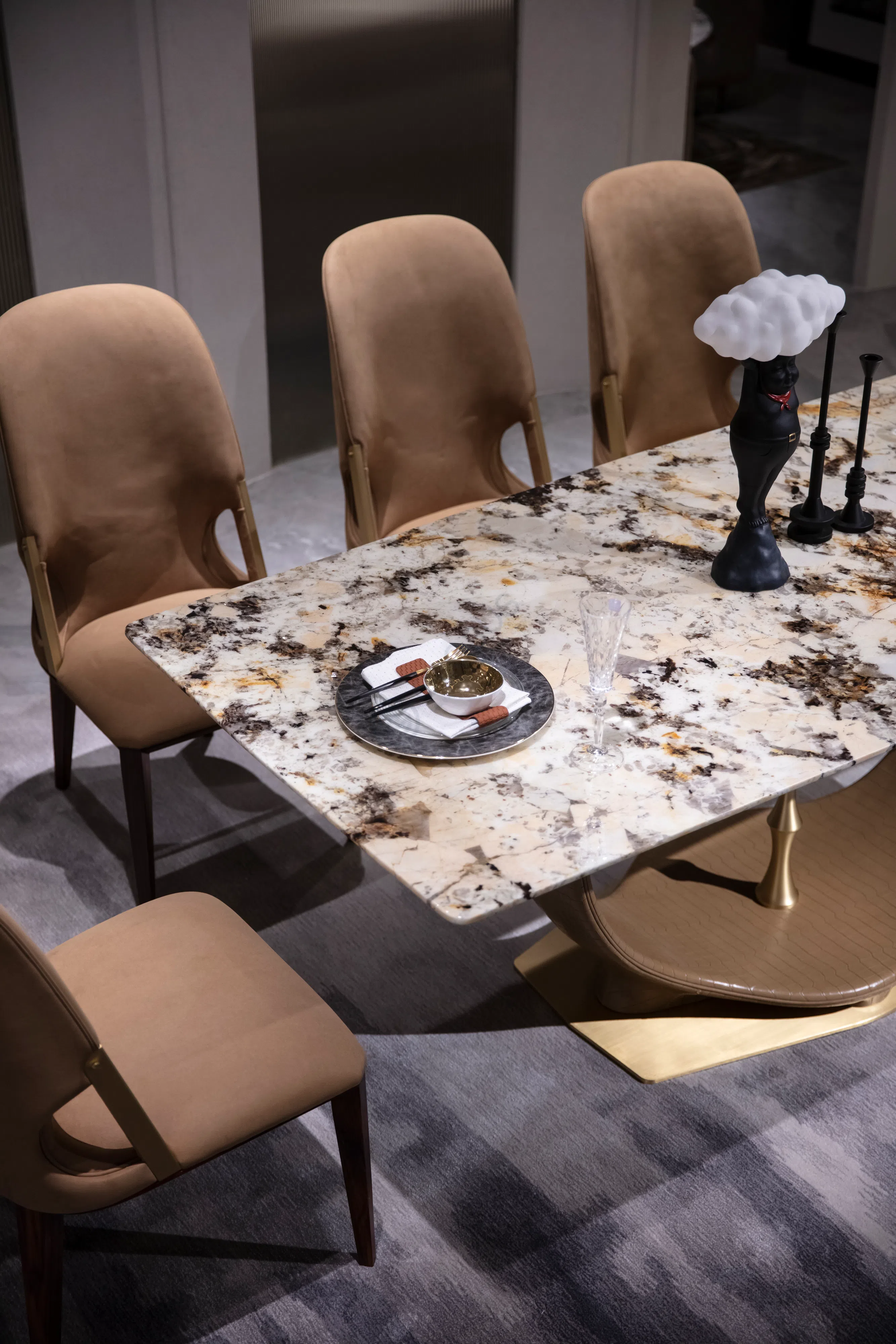 Обеденный стул Quexir