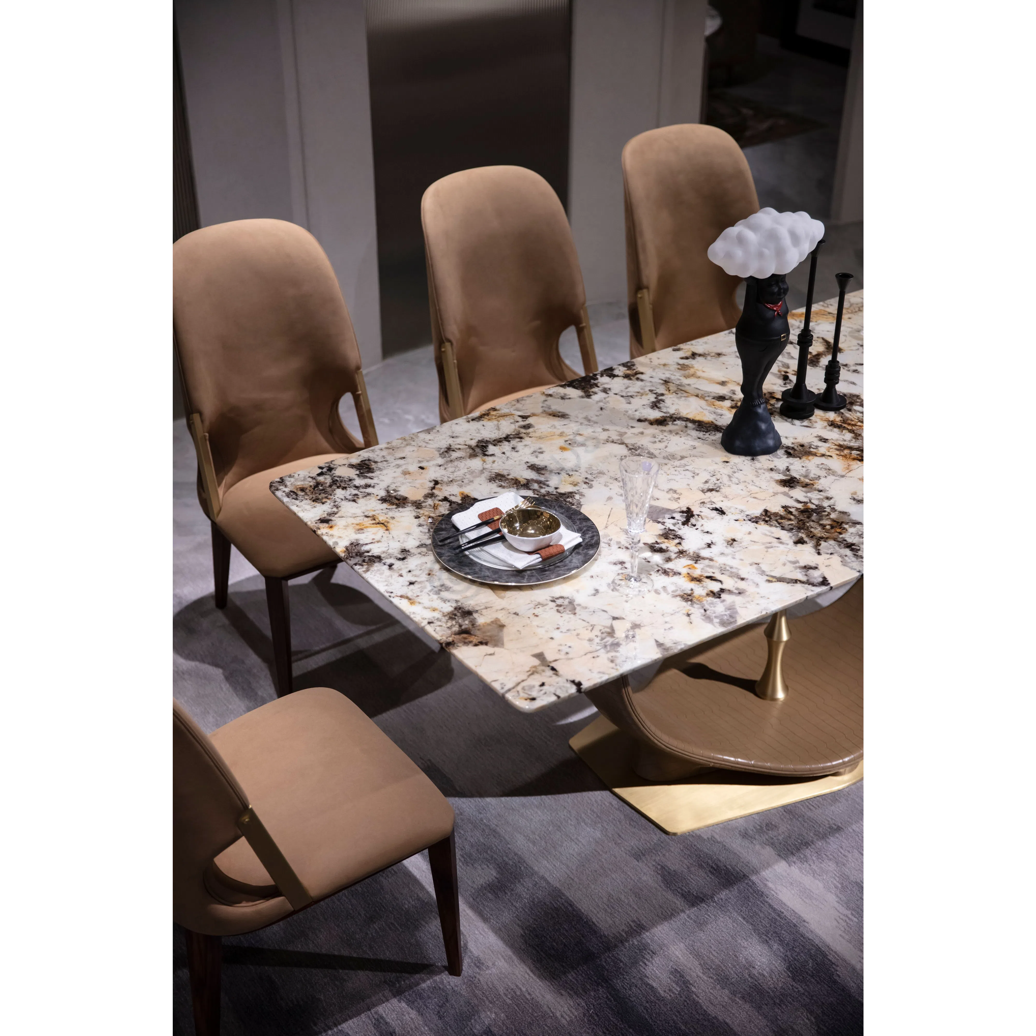 Обеденный стул Quexir