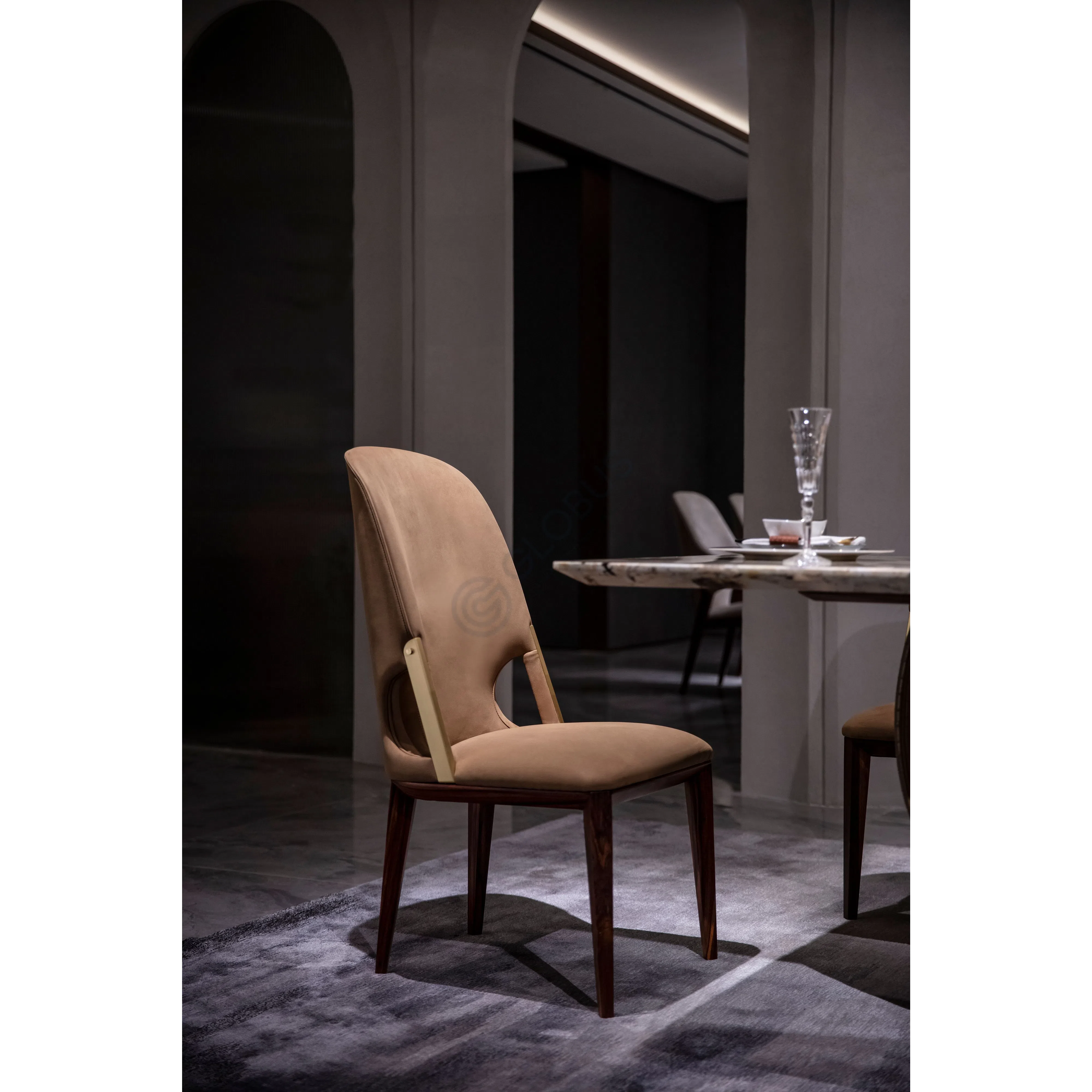 Обеденный стол Parva