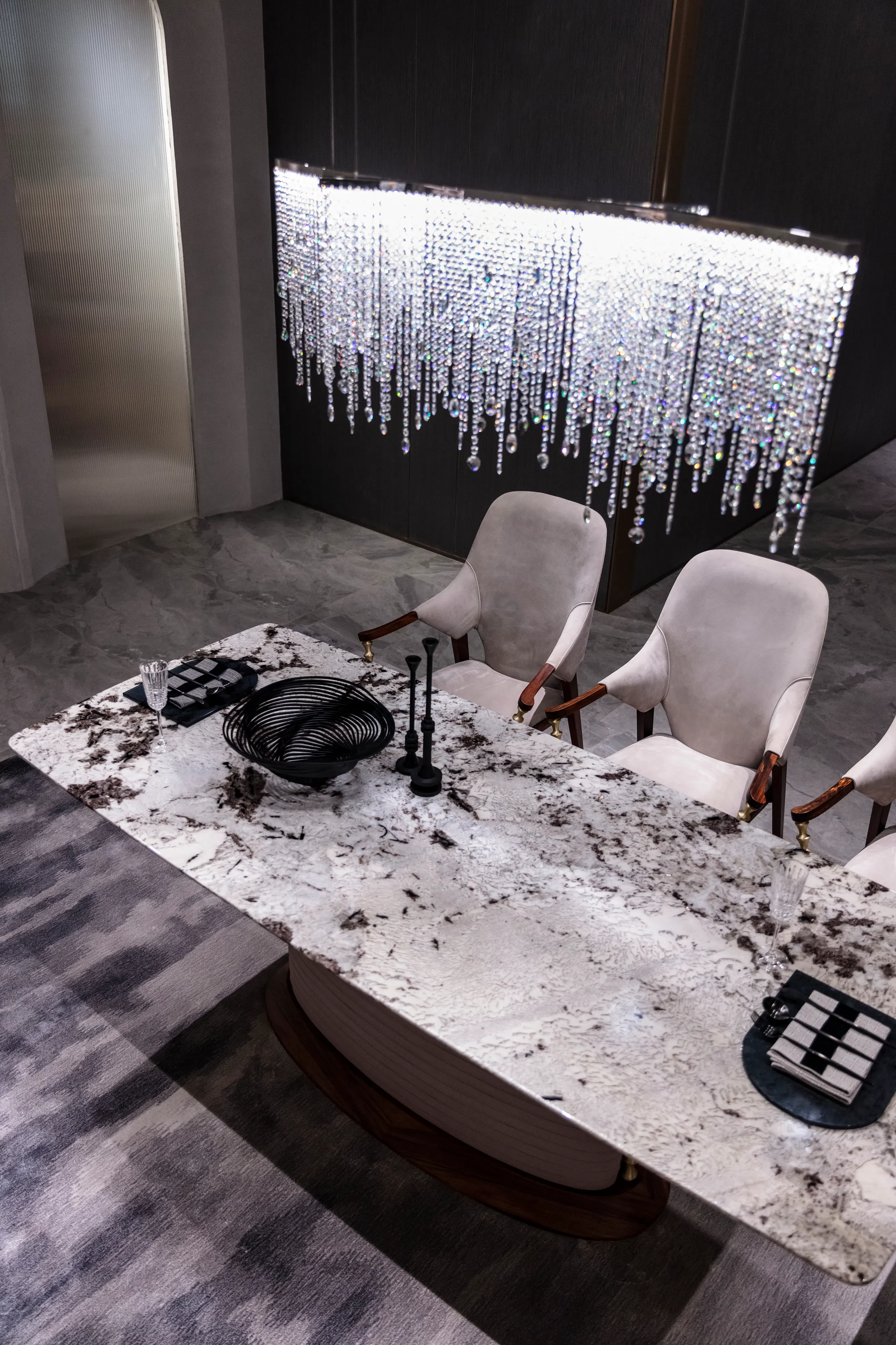 Обеденный стол Marcelo