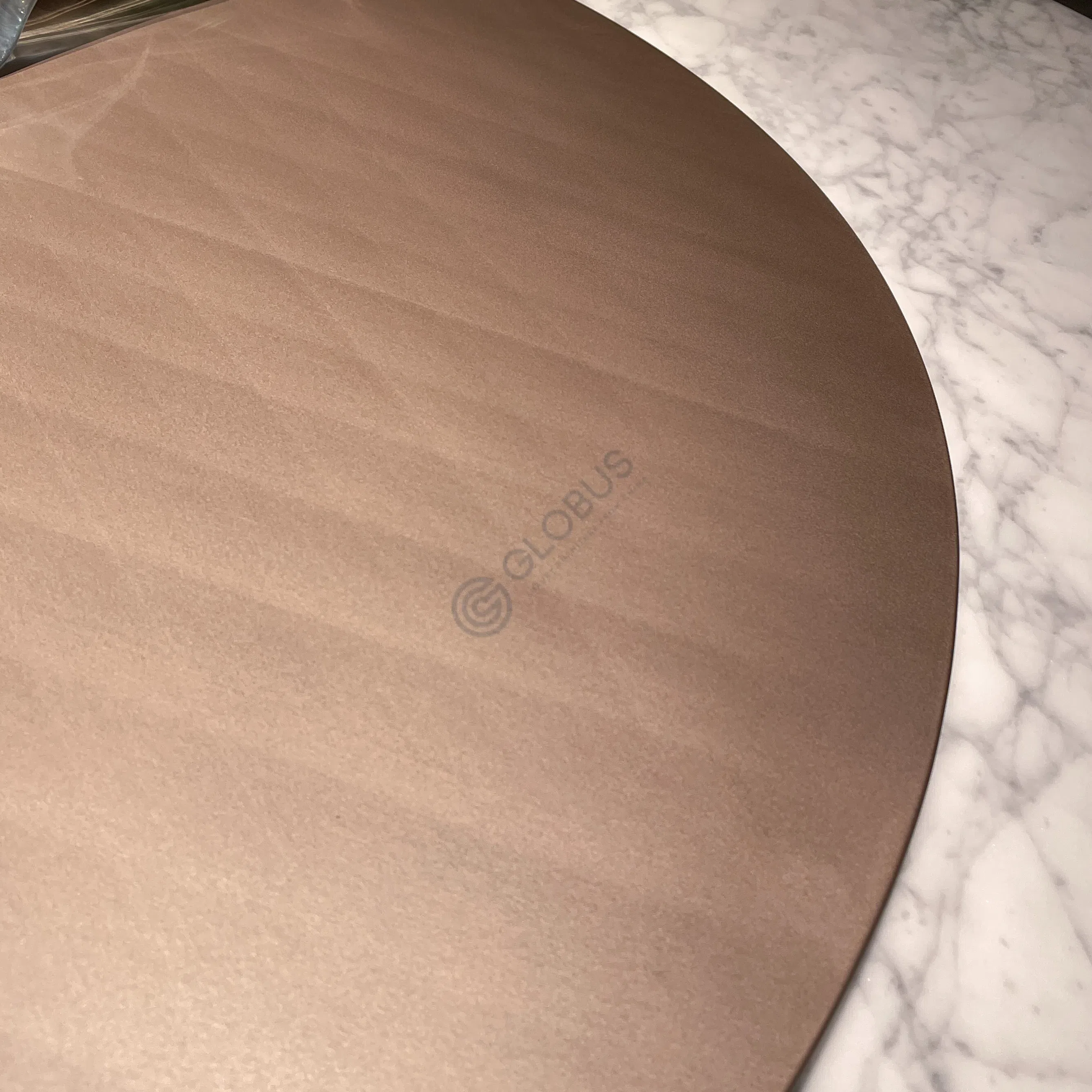 Обеденный стол Viorel