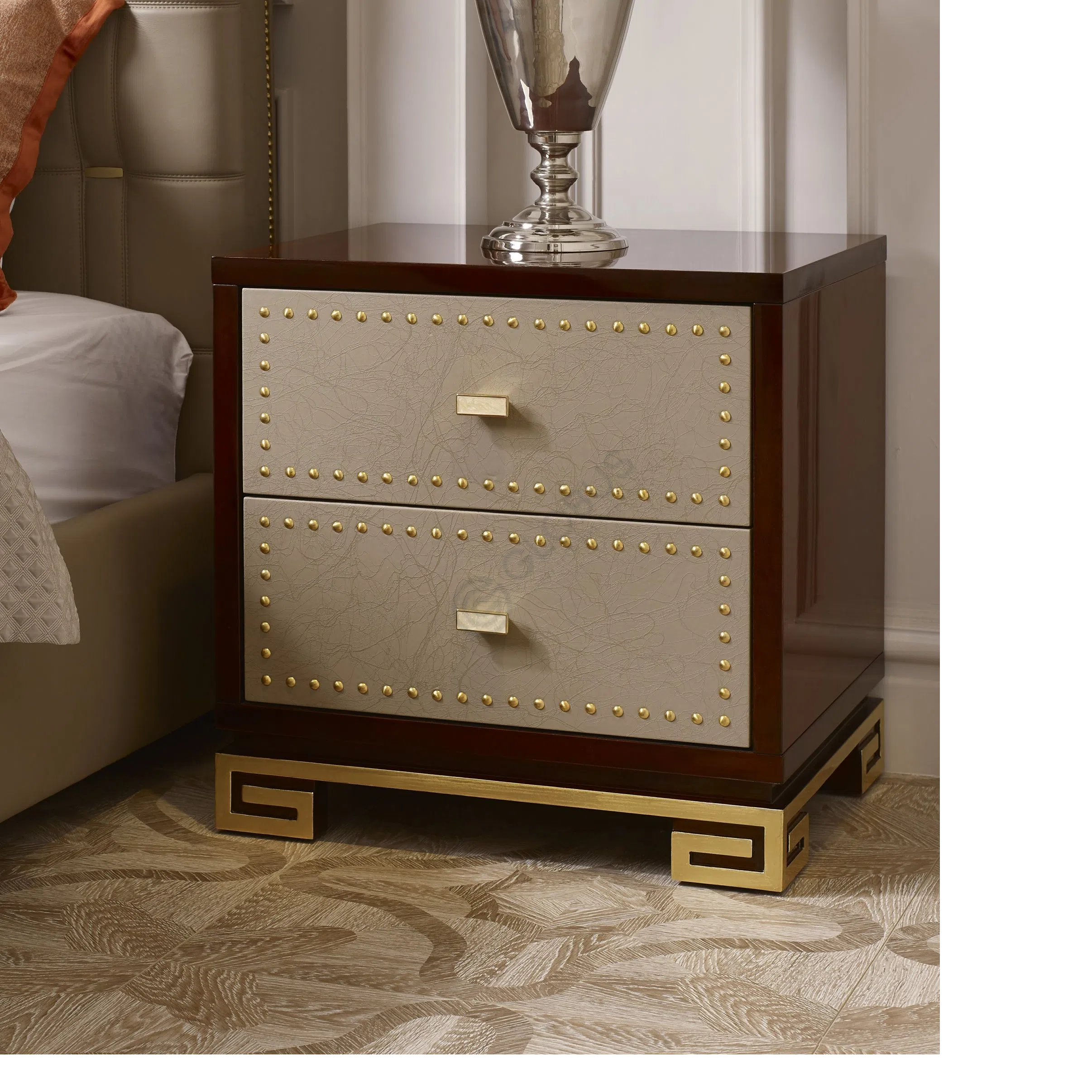 Прикроватная тумба Whitney