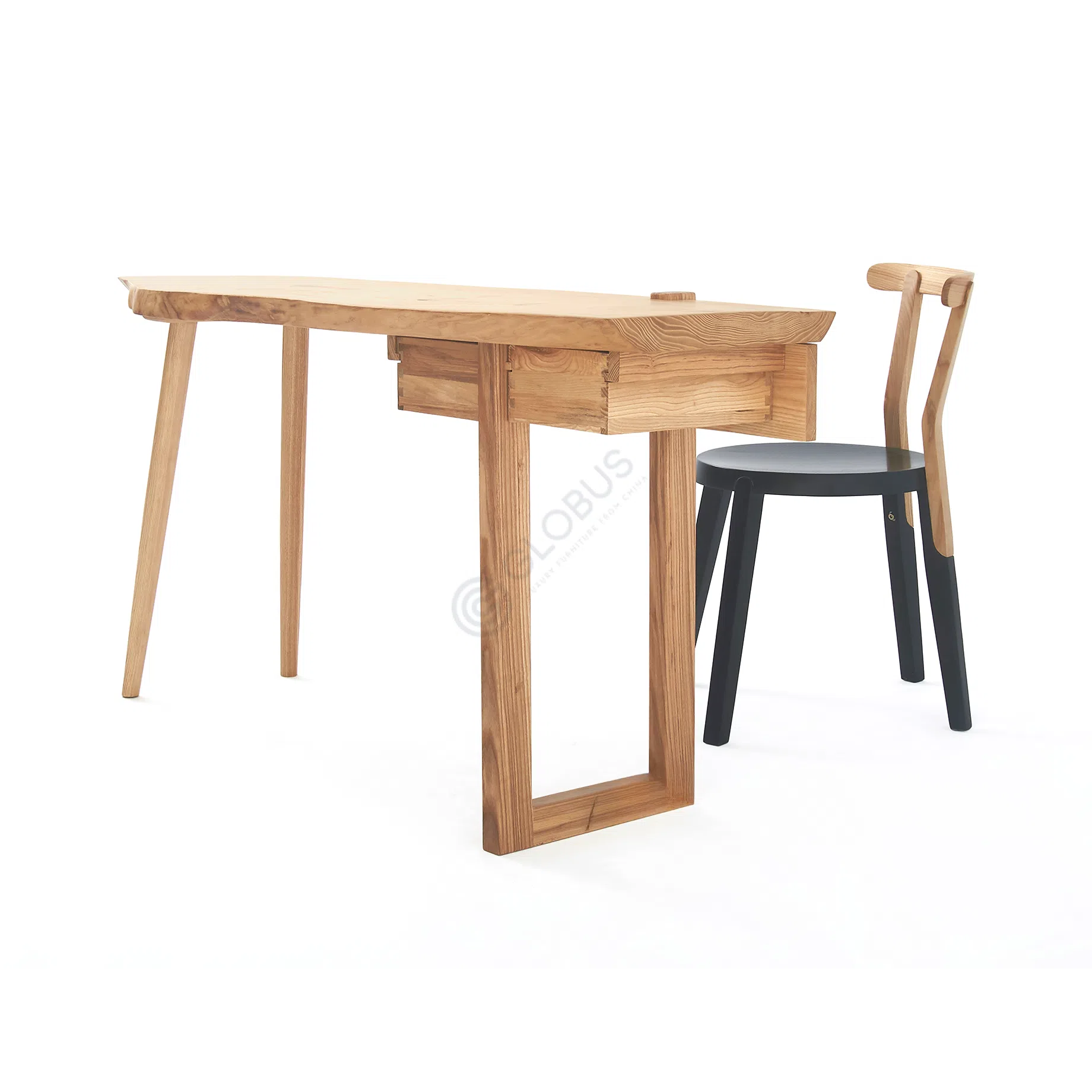 Стол для кабинета Aubriana