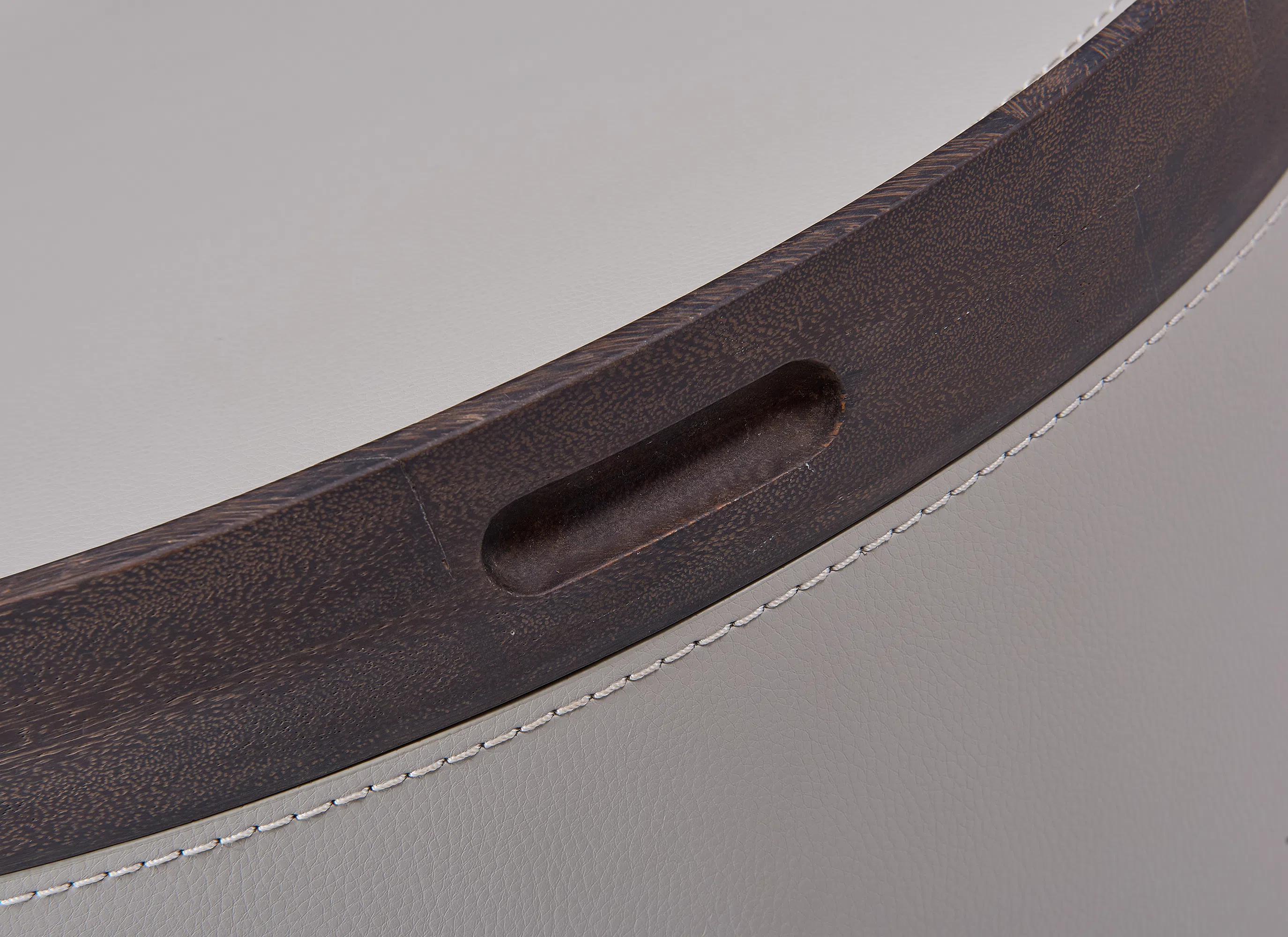 Угловой столик Bollino