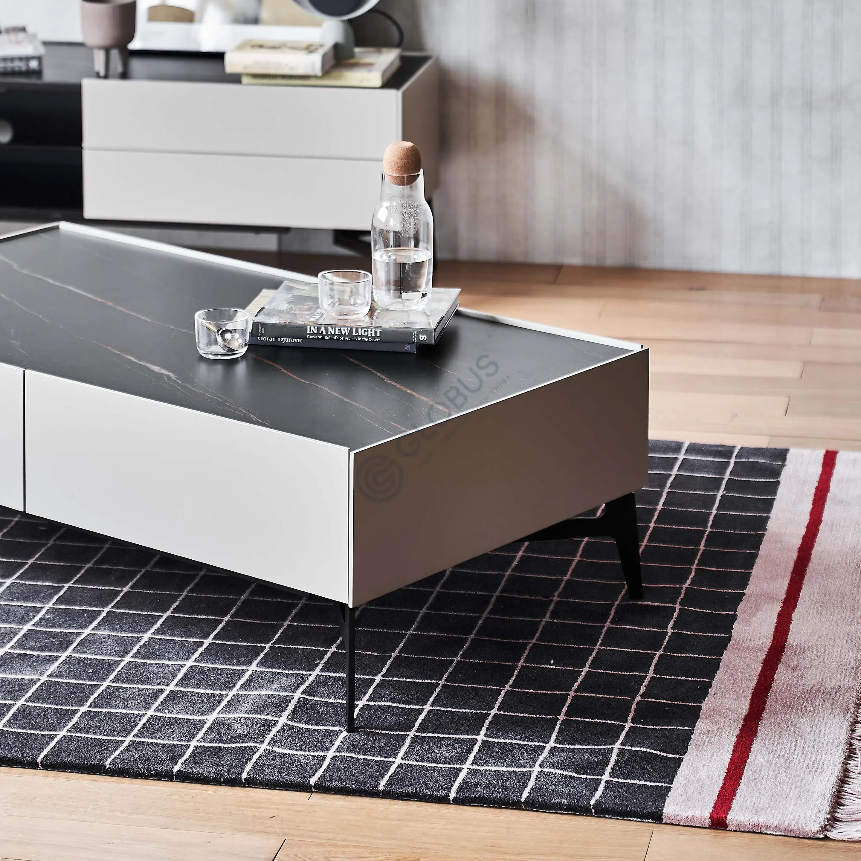 Журнальный столик Angi