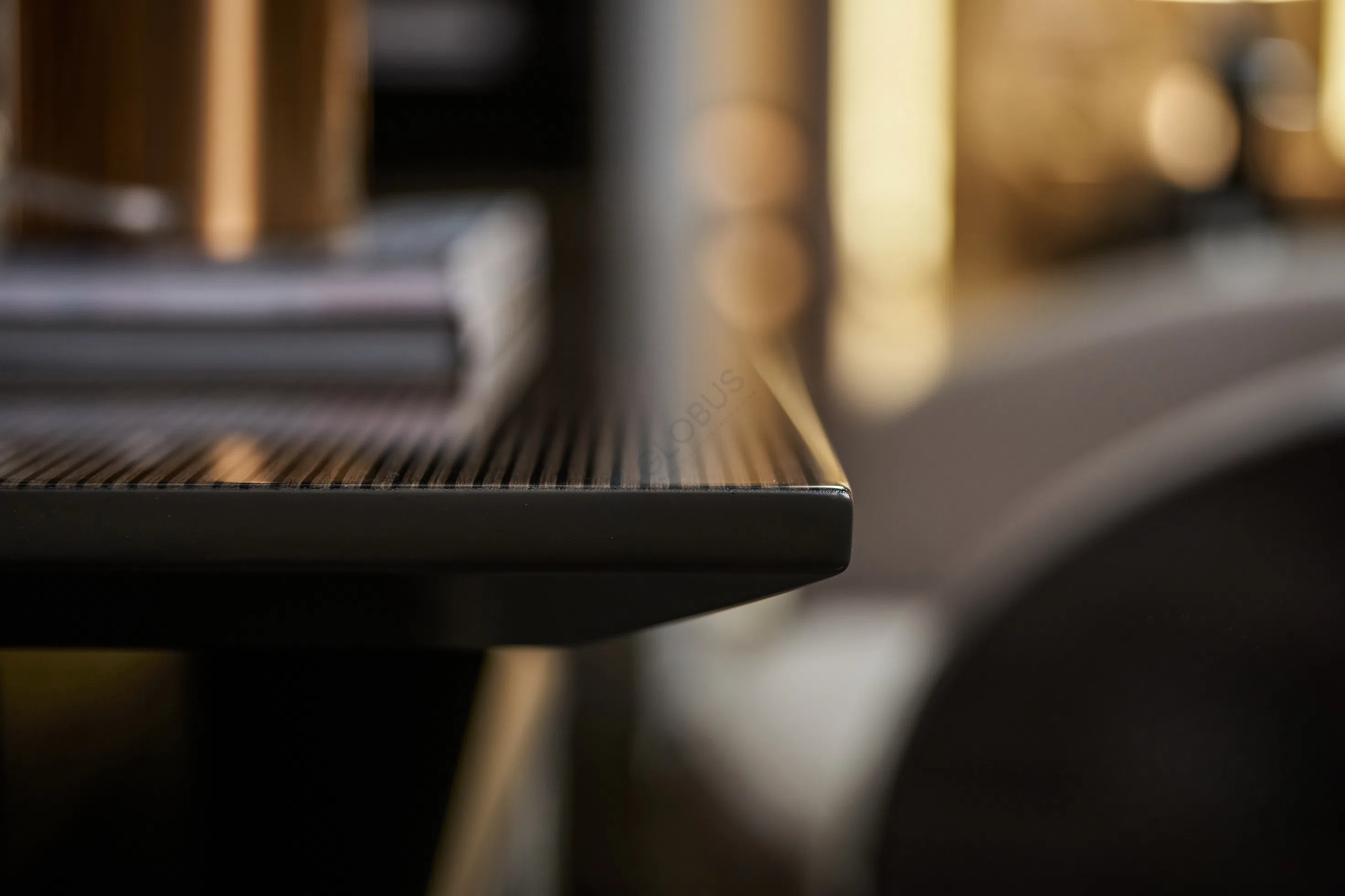 Стол для кабинета Kamilla