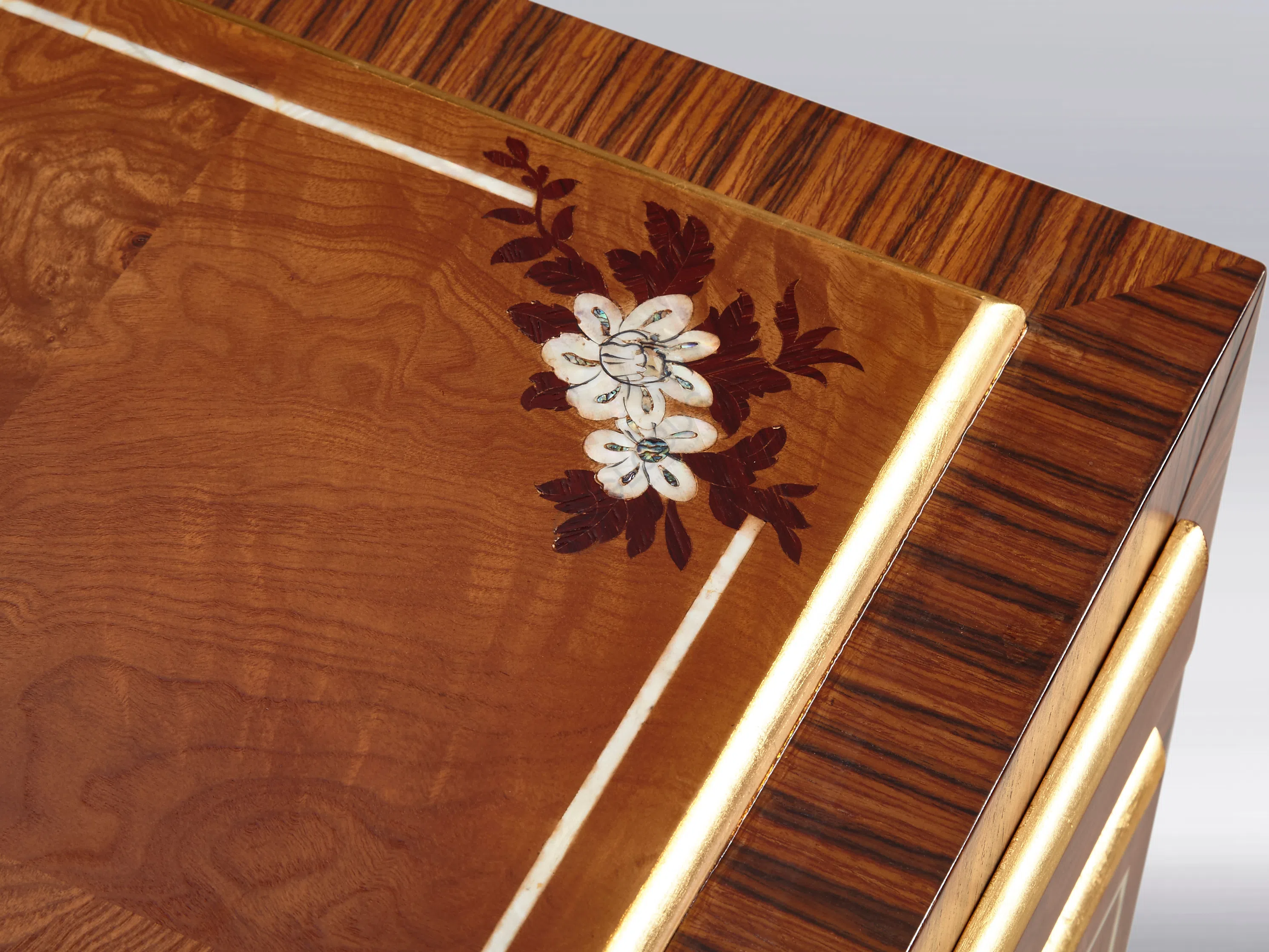 Прикроватная тумба HERMES Jumbo