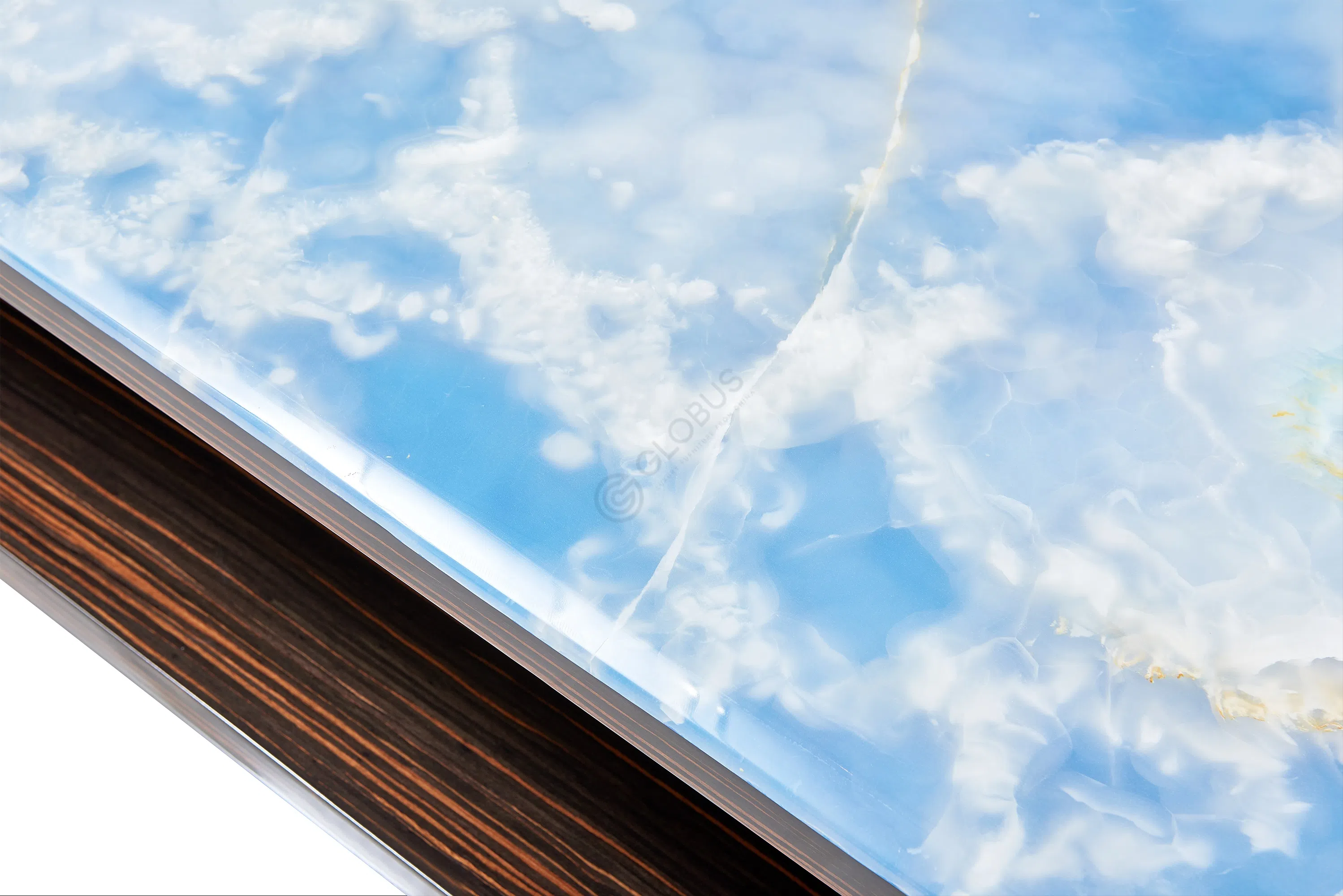 Журнальный столик Eseguio