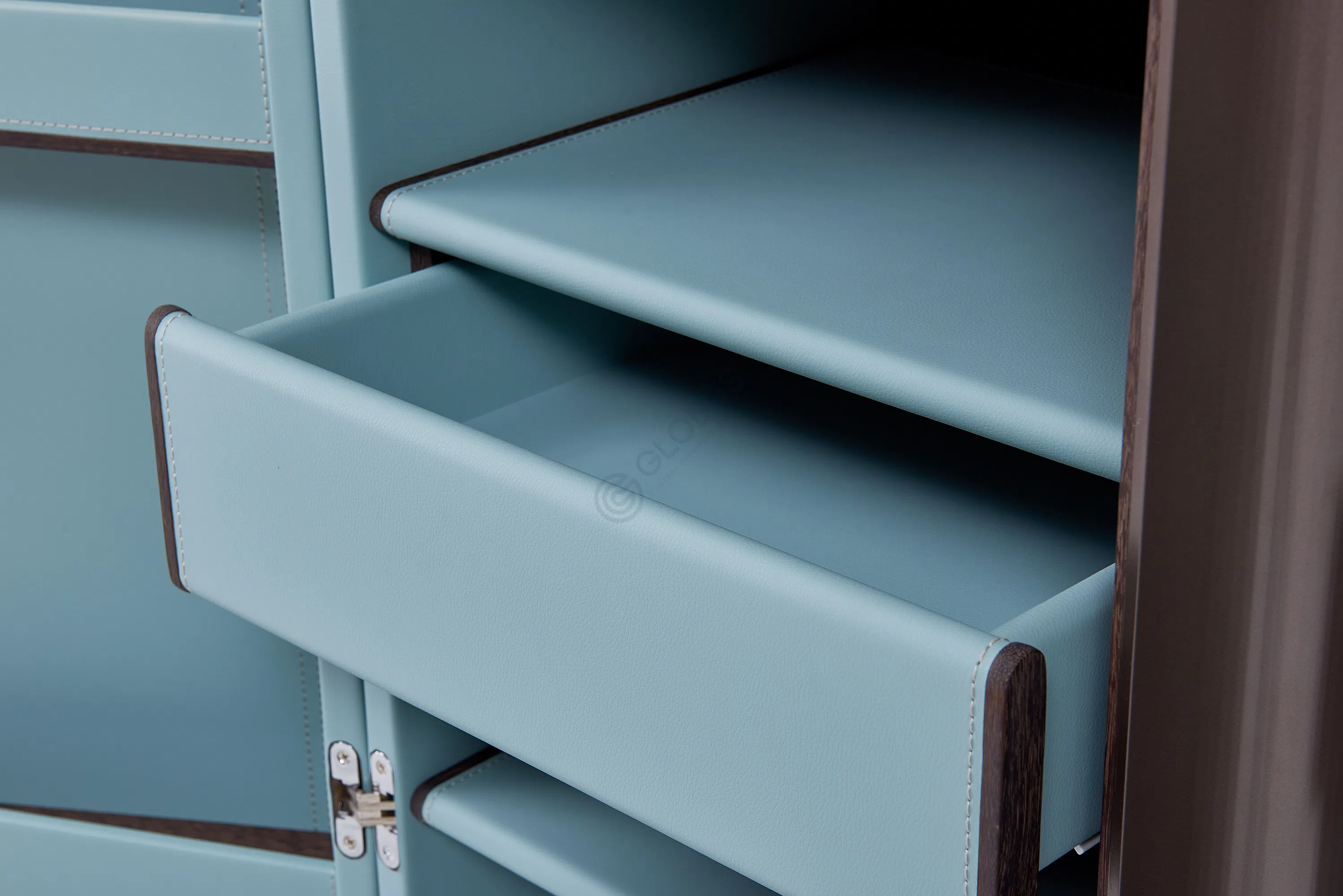 Винный шкаф Yurianis