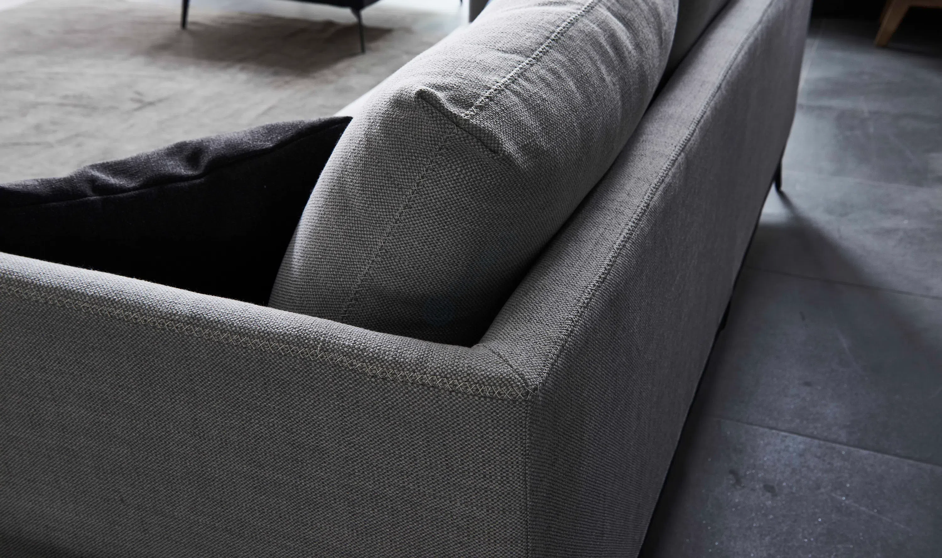 Диван Lubrificante