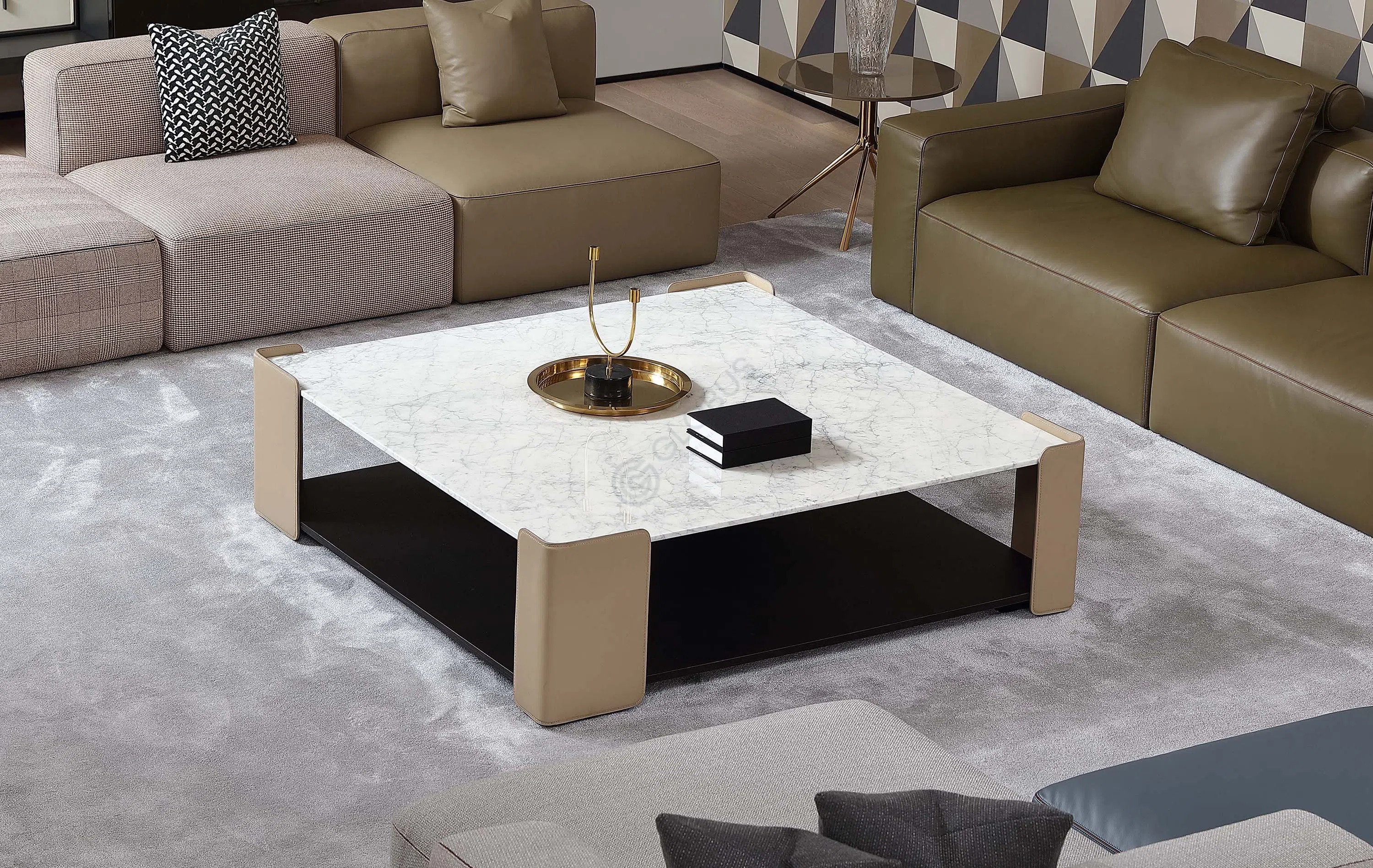 Журнальный столик Gindy