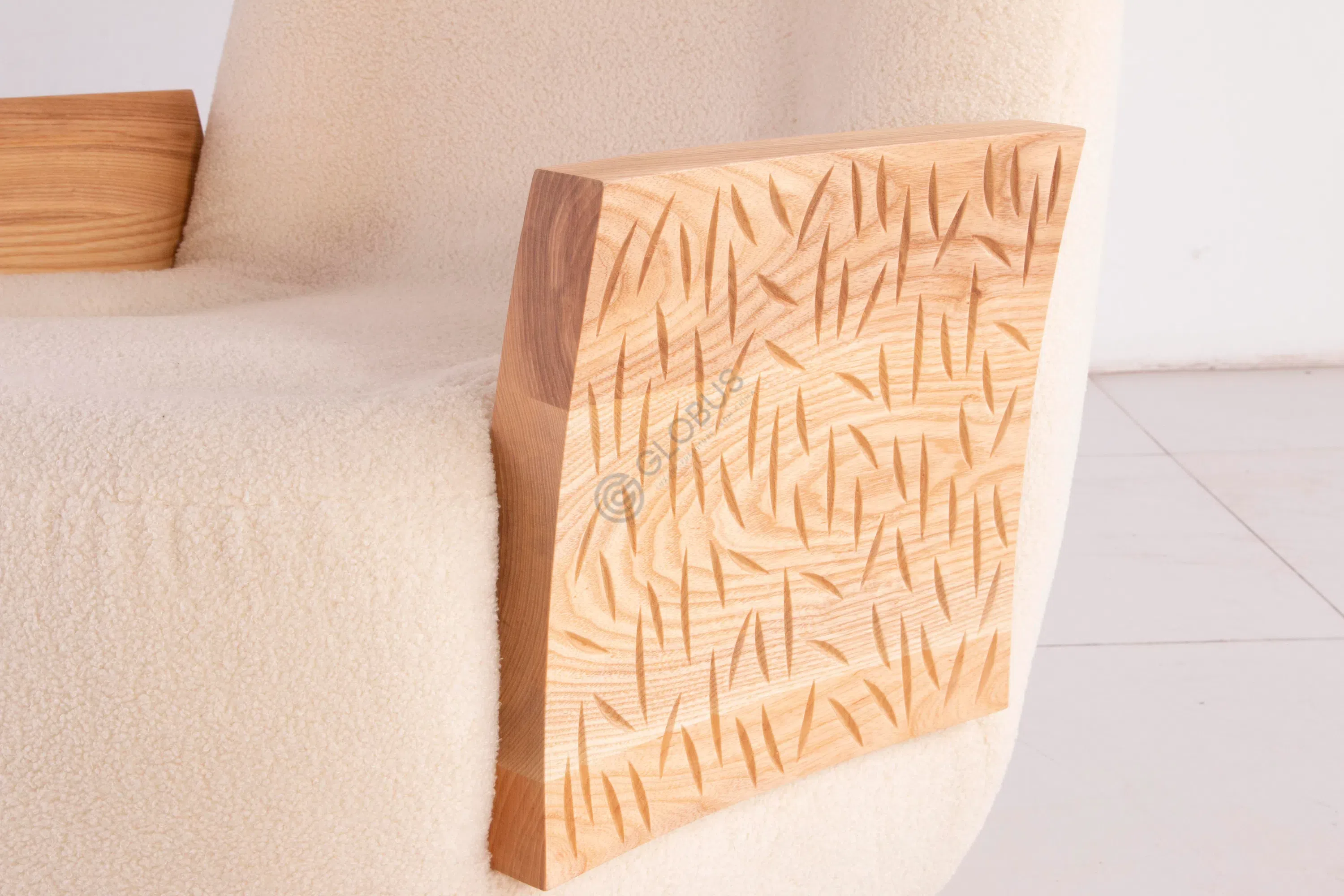 Кресло PIERRE YOVANOVITCH Mad