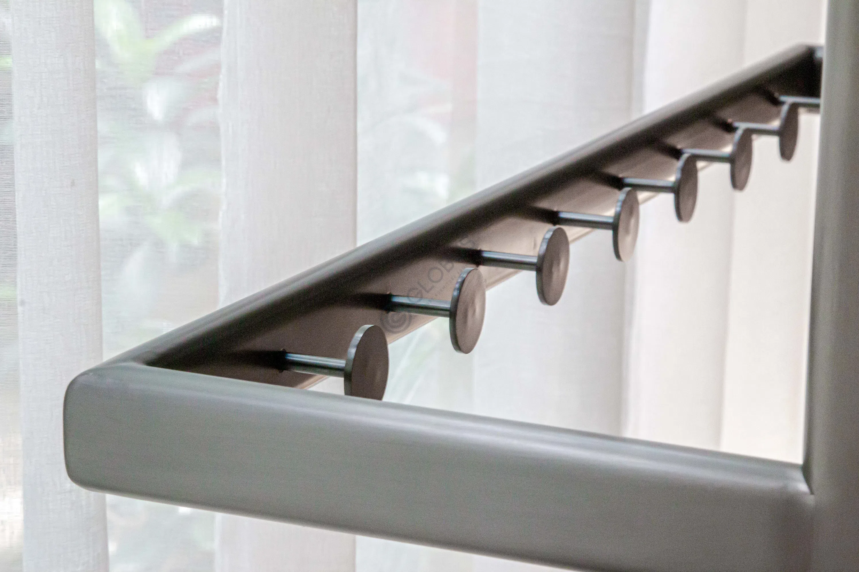 Вешалка ROLF BENZ 907