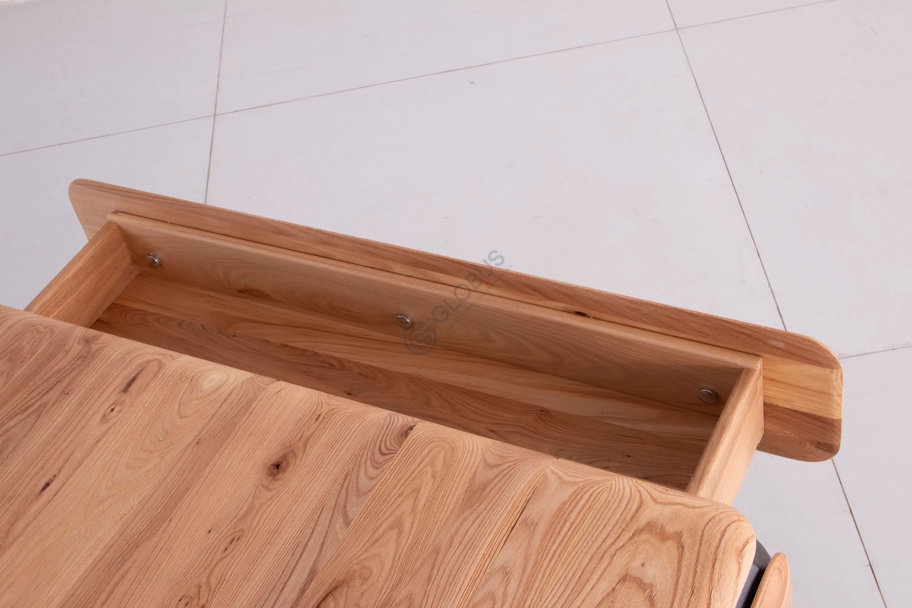 Журнальный столик Uwyn